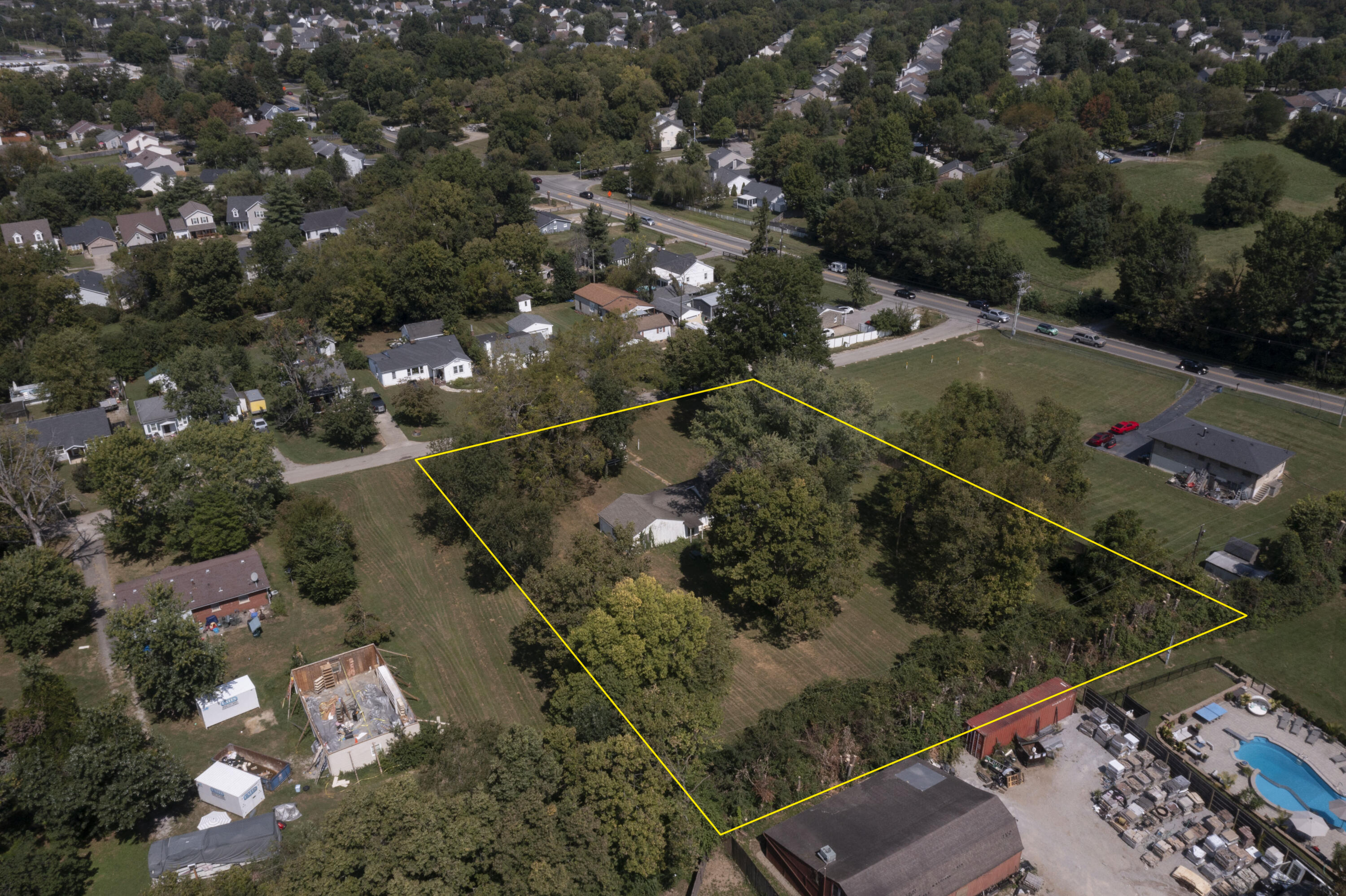 730 Woodward Lane Property Photo 11