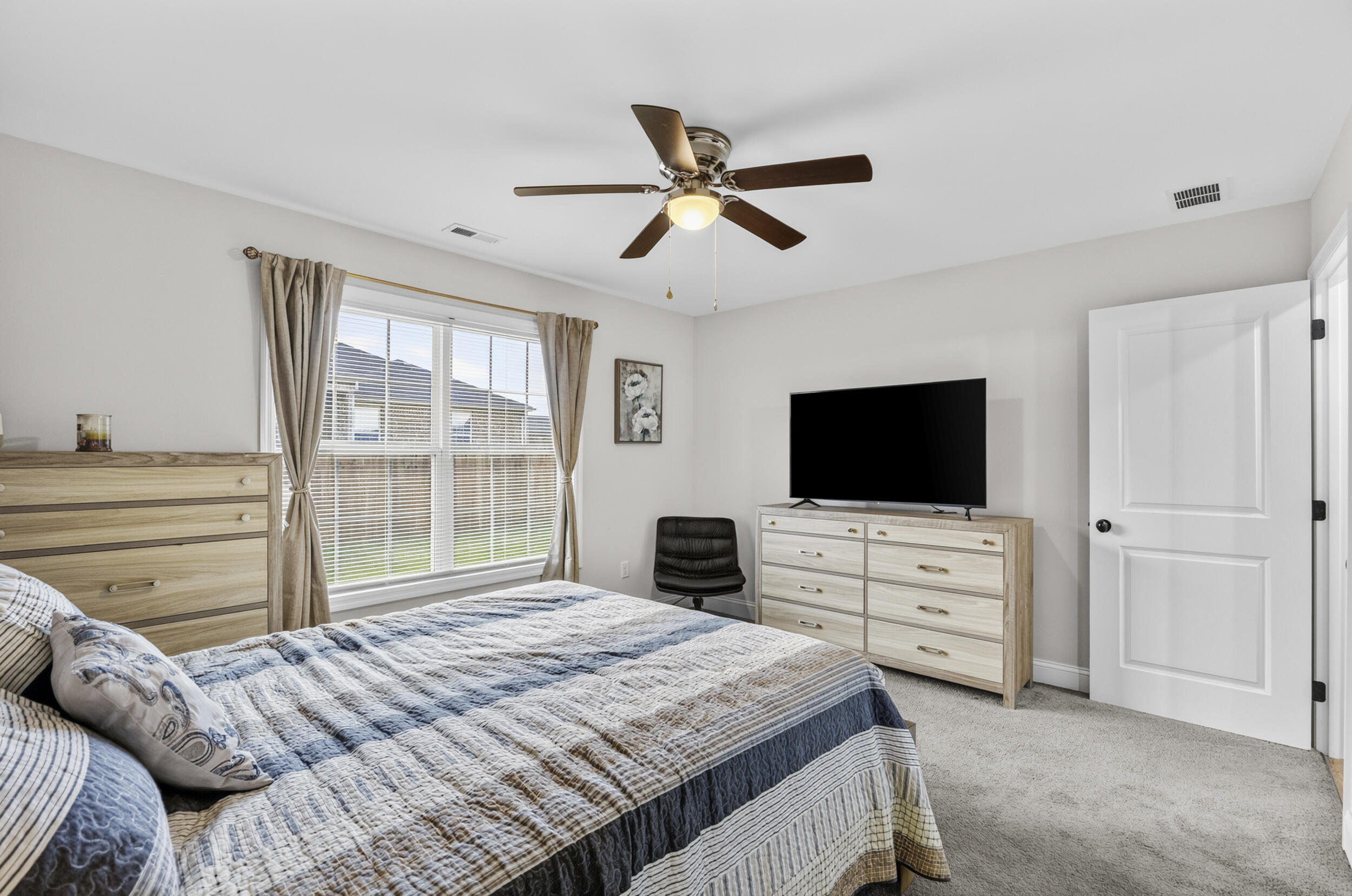 309 Pageant Drive Property Photo 13