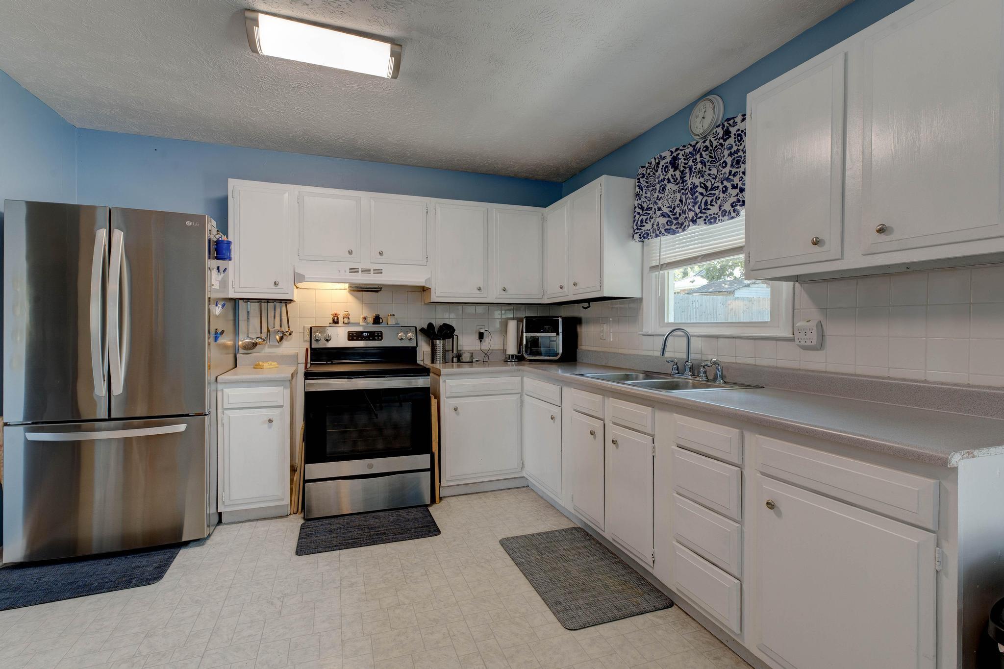 116 Fuller Way Property Photo 10
