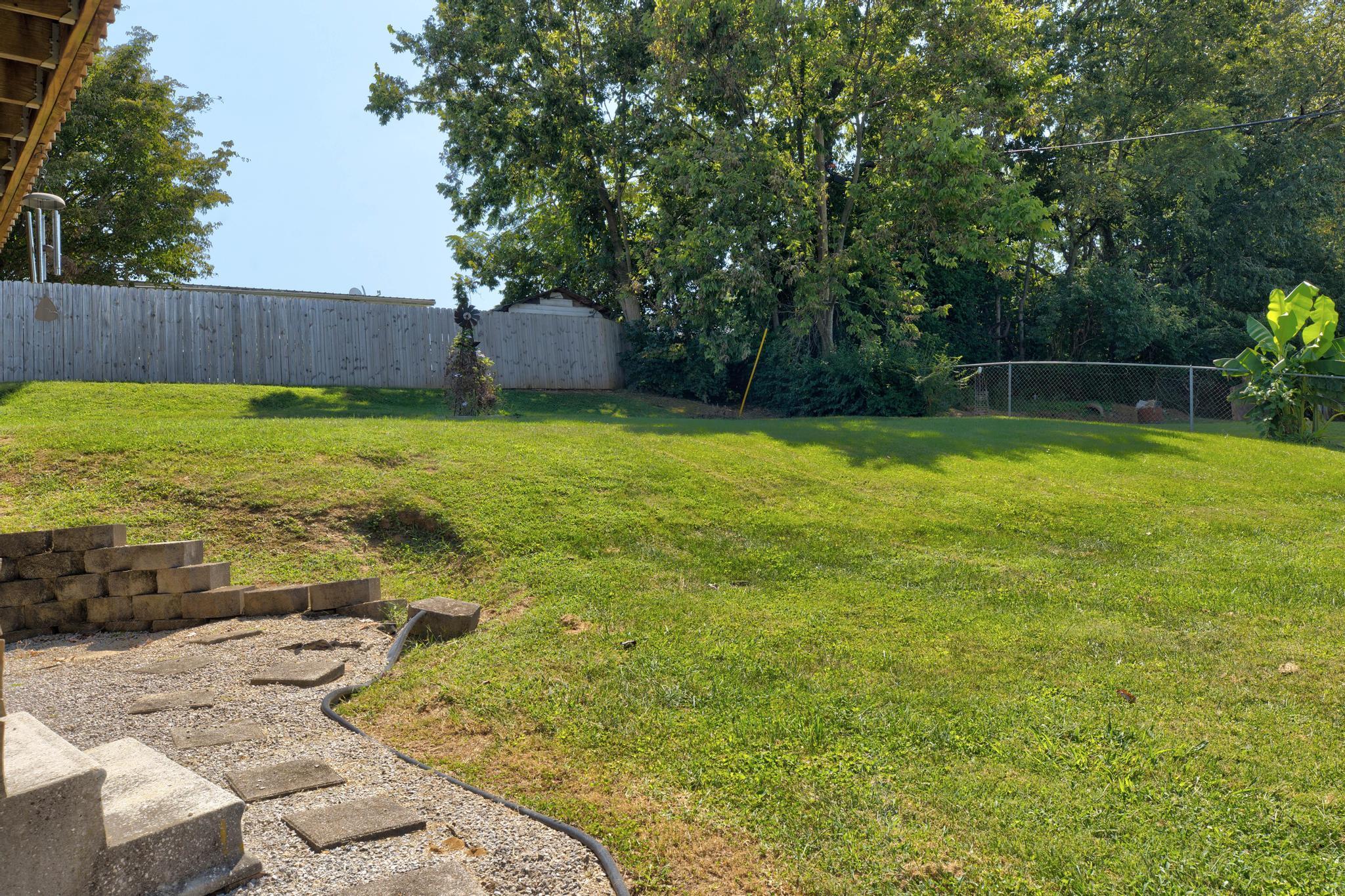 116 Fuller Way Property Photo 30
