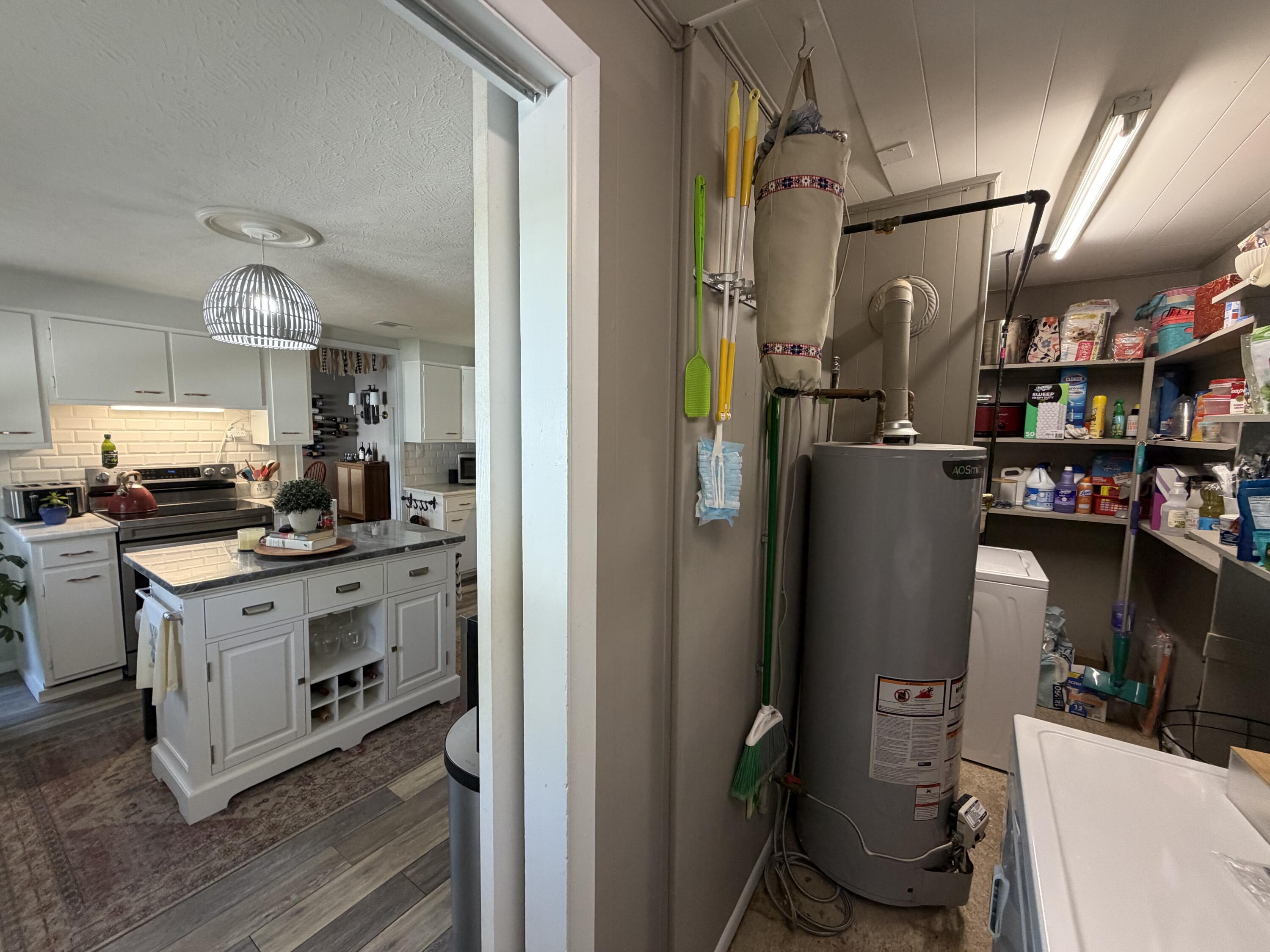 118 College Street Property Photo 25