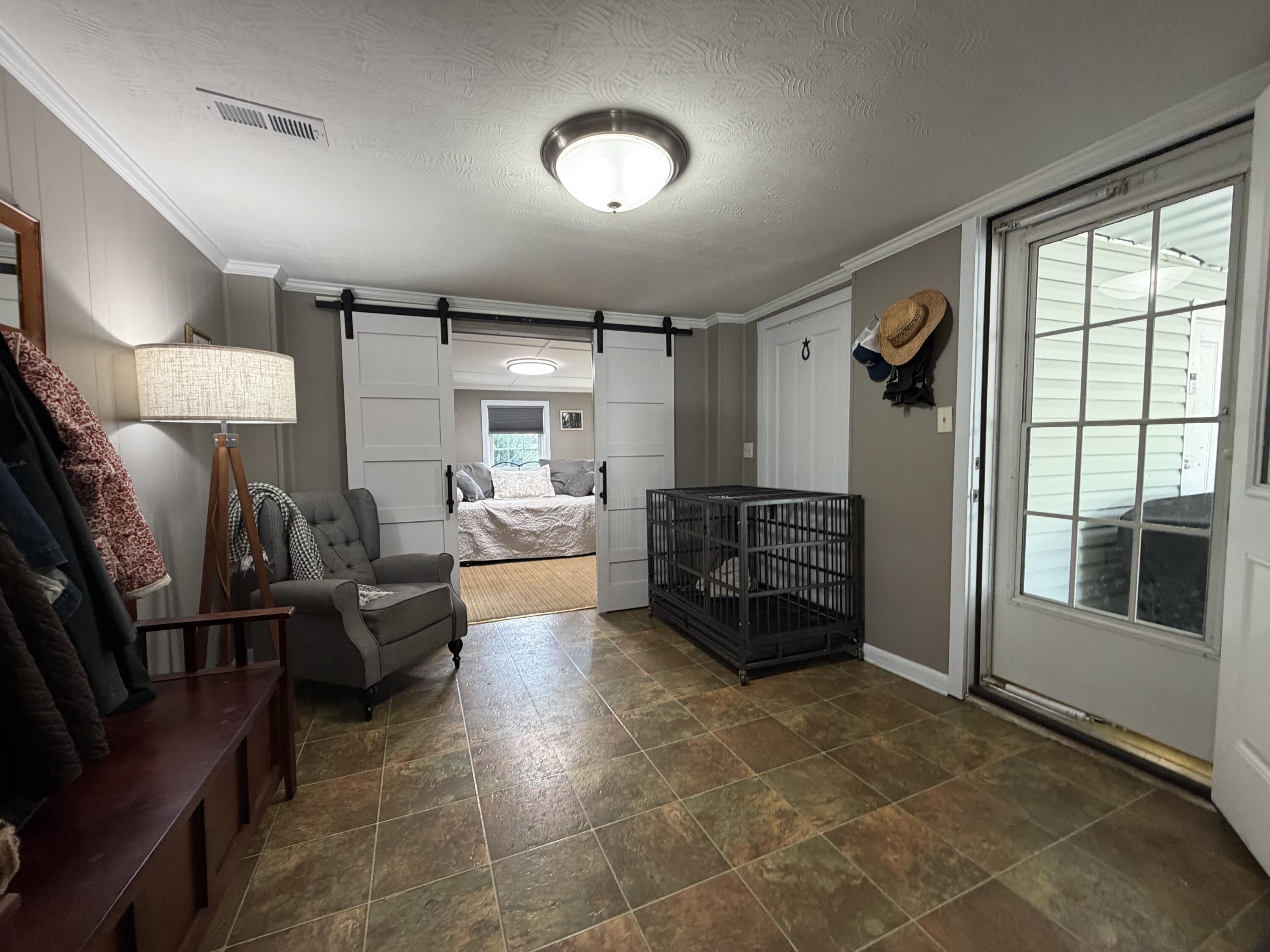 118 College Street Property Photo 28