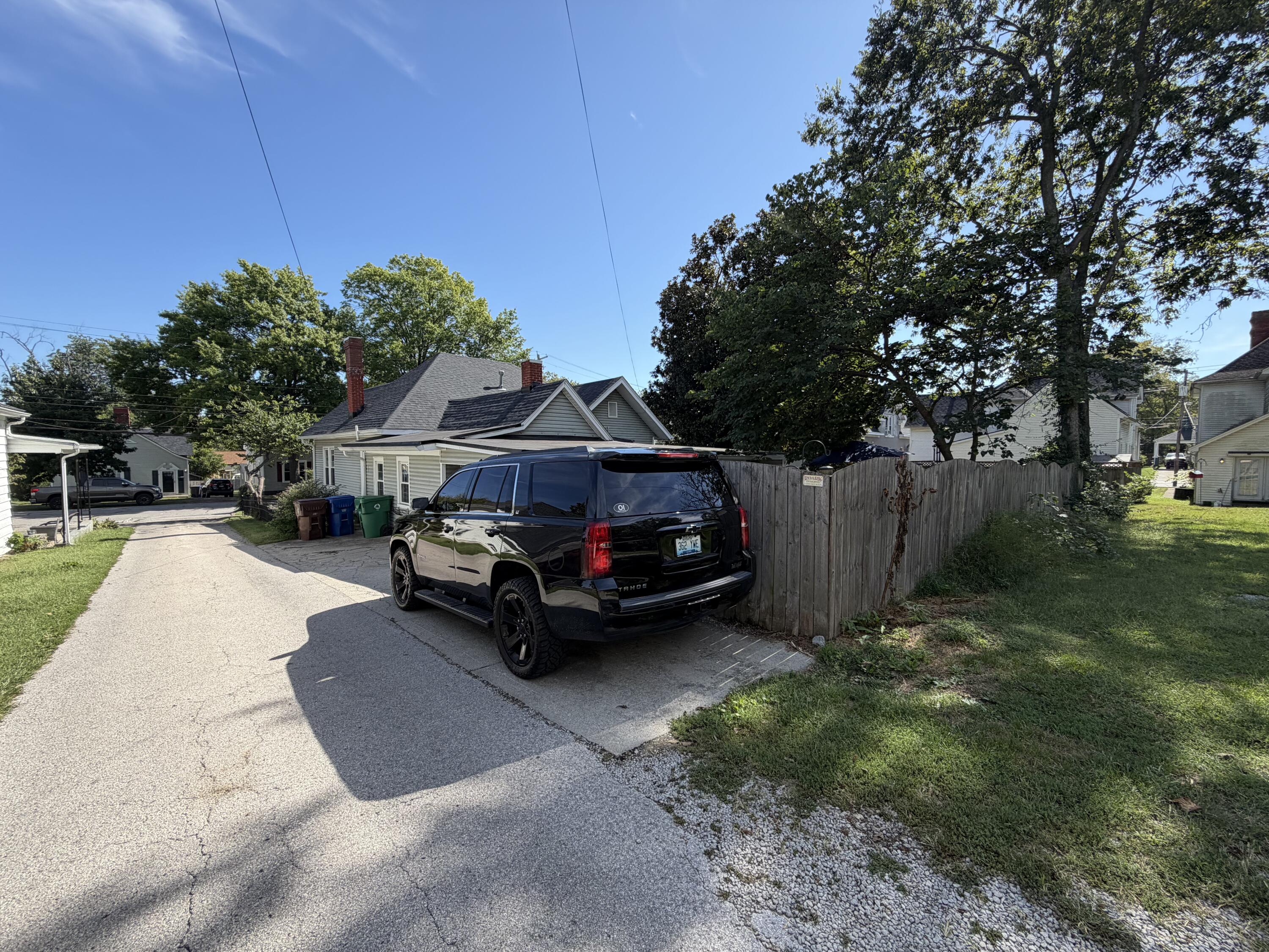 118 College Street Property Photo 47