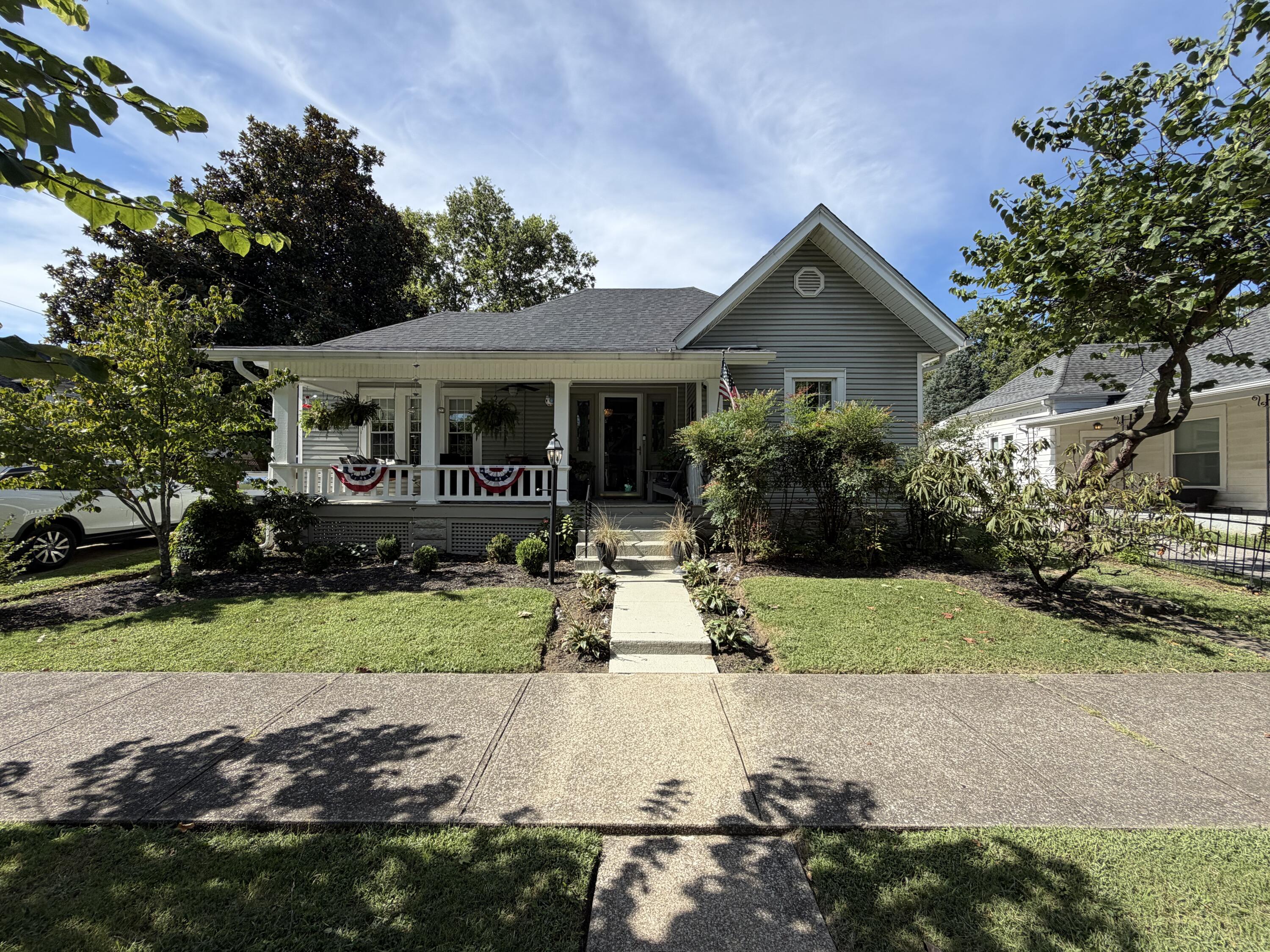 118 College Street Property Photo 50