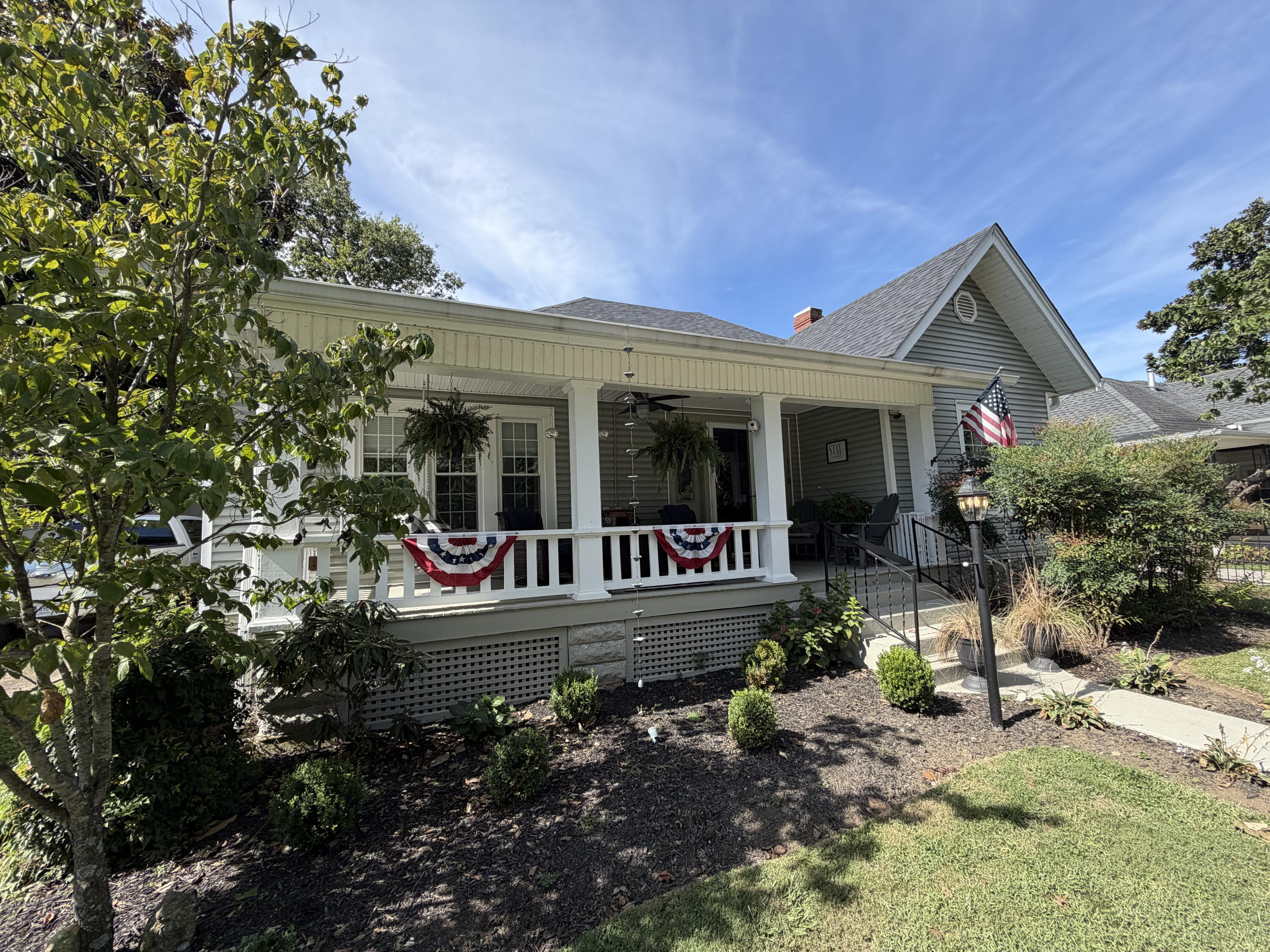 118 College Street Property Photo 53