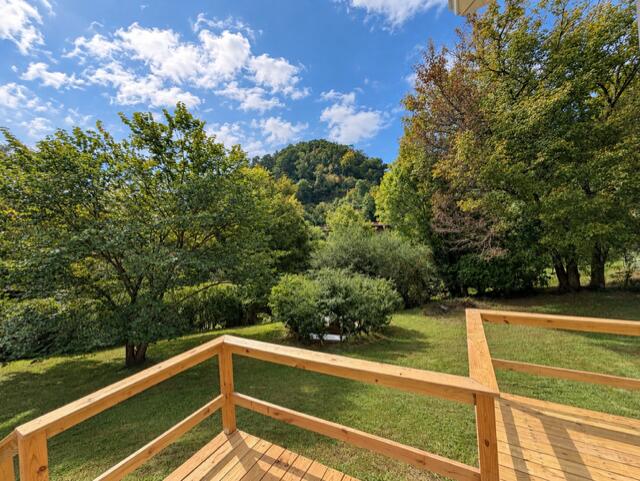 374 S Arnold Avenue Property Photo 3