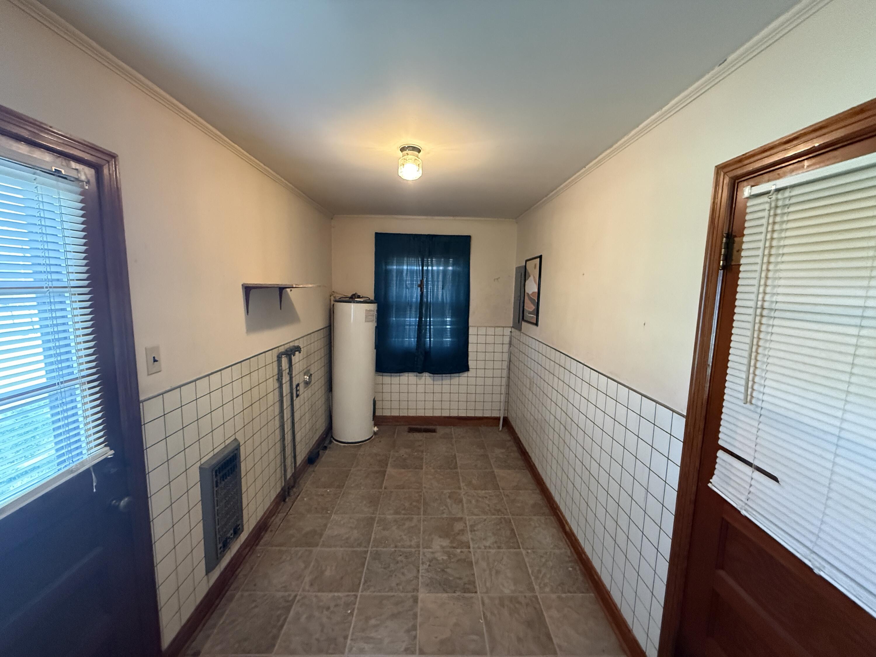 123 S 1st Street Property Photo 10
