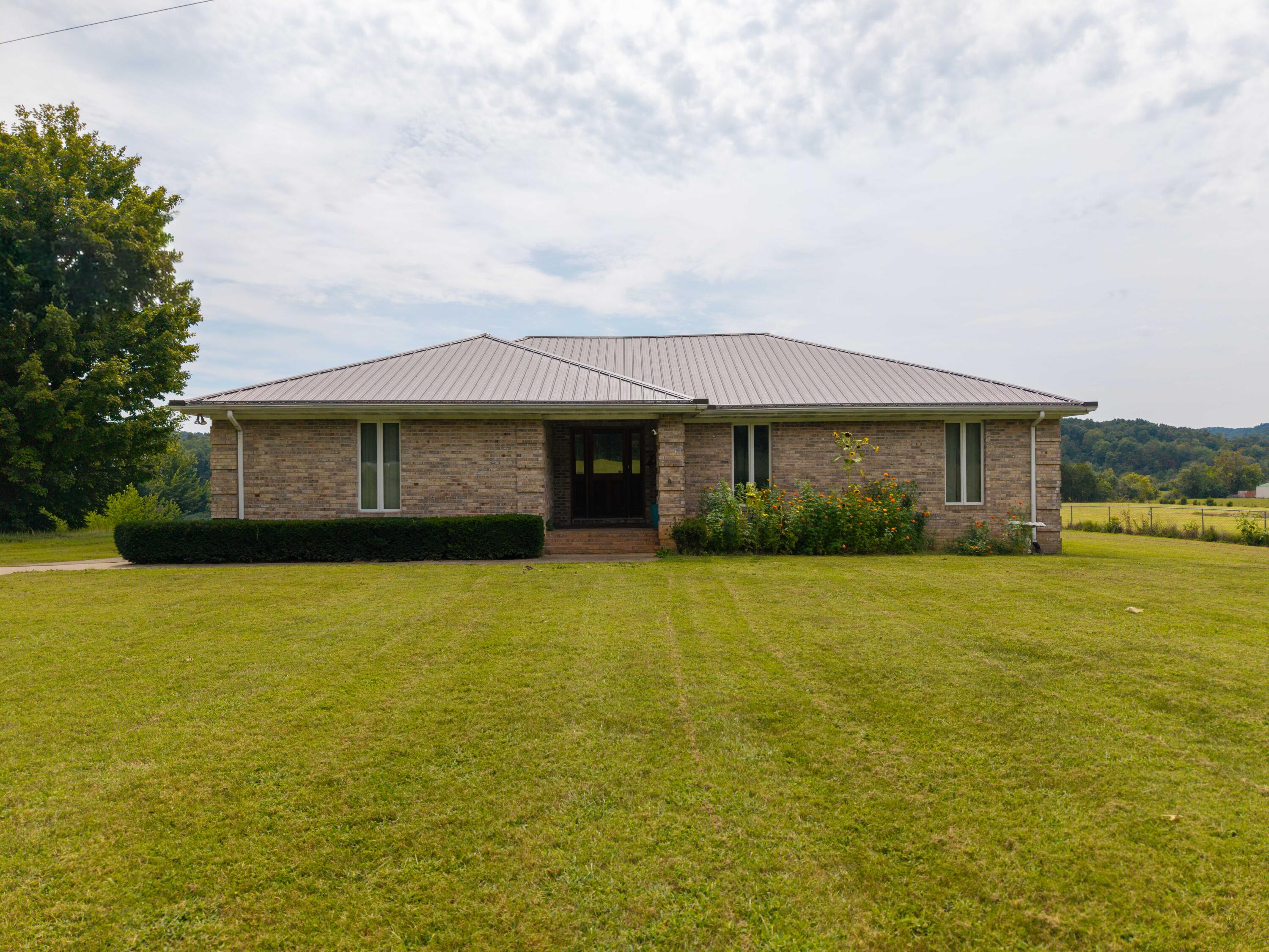 46 Pendleton Hollow Road Property Photo 1