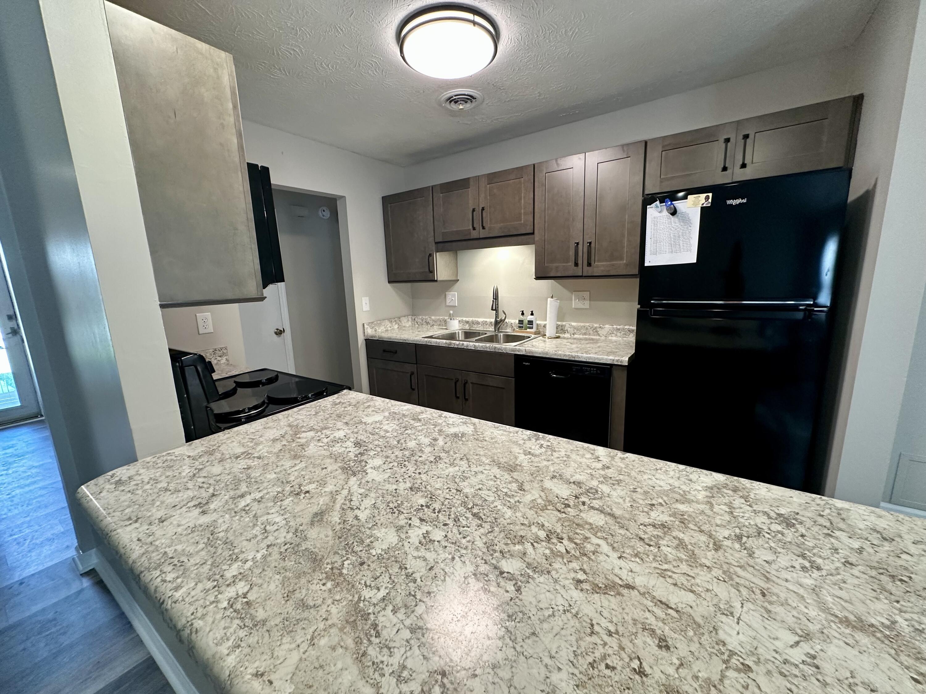 3353 Kenesaw Drive Property Photo 17