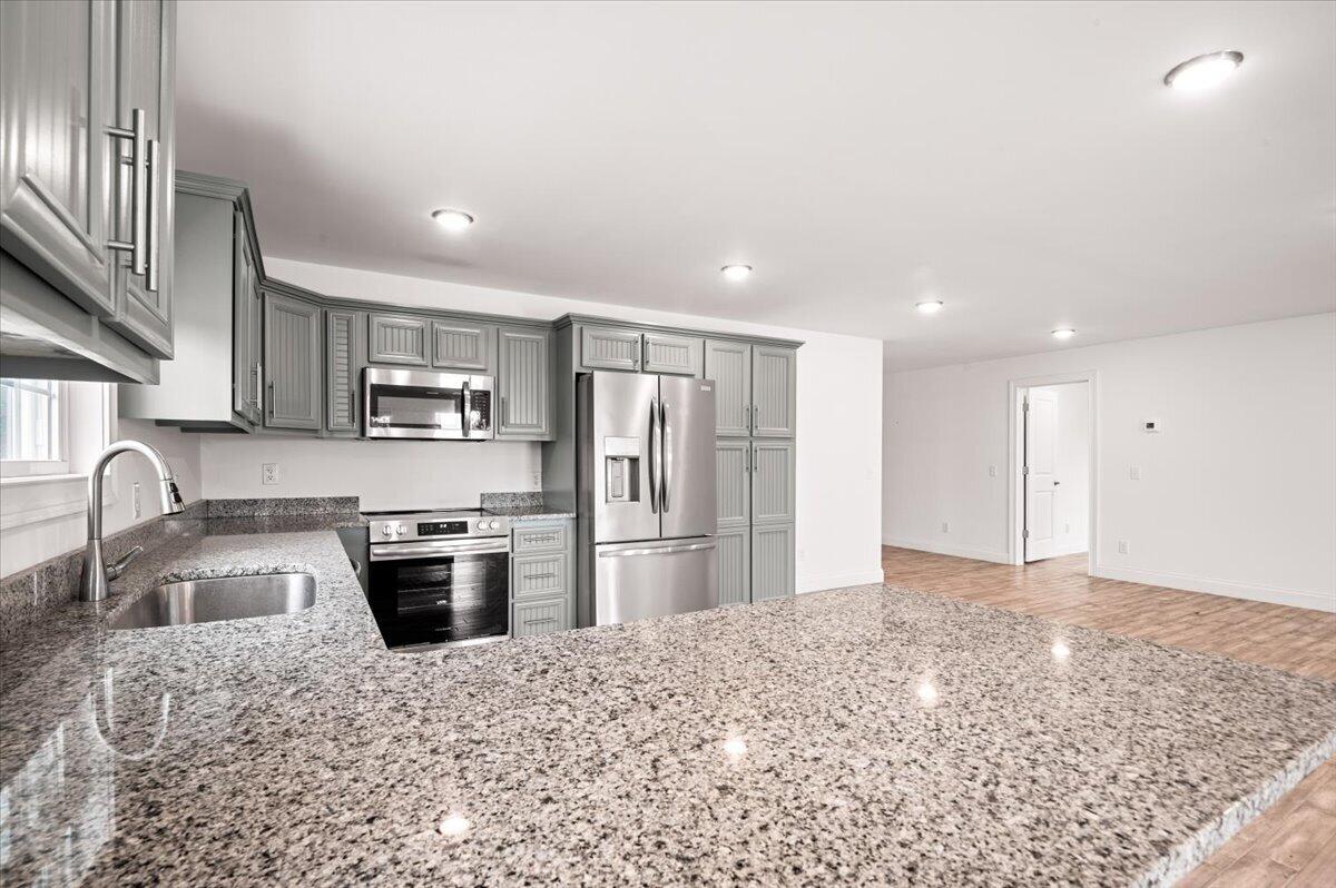 964 Mcwhorter Road Property Photo 3