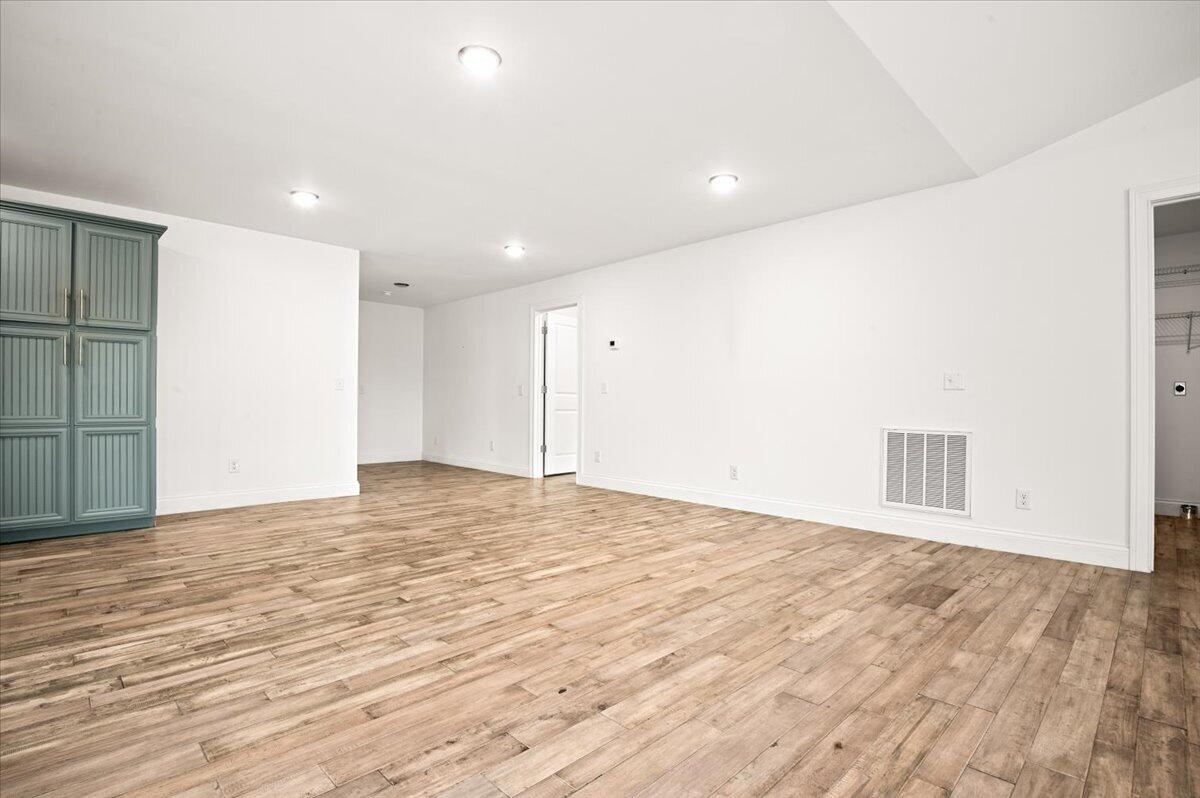 964 Mcwhorter Road Property Photo 29
