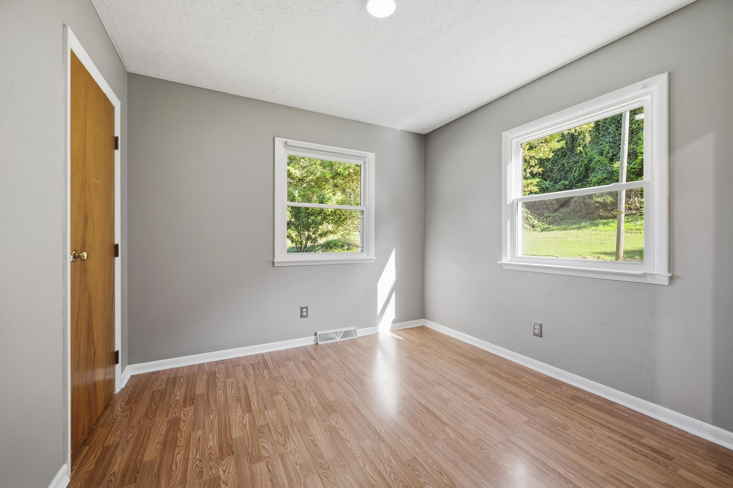 117 Adams Street Property Photo 17