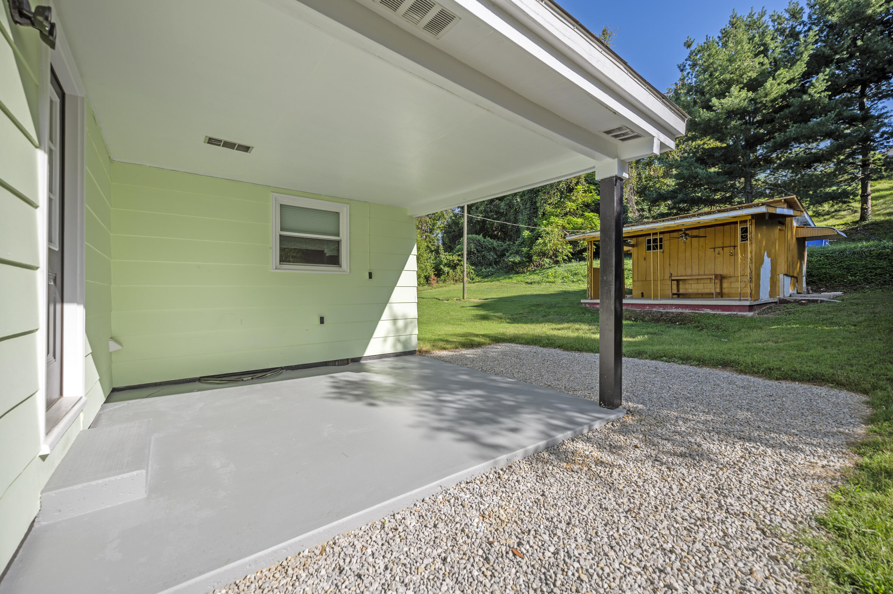 117 Adams Street Property Photo 22