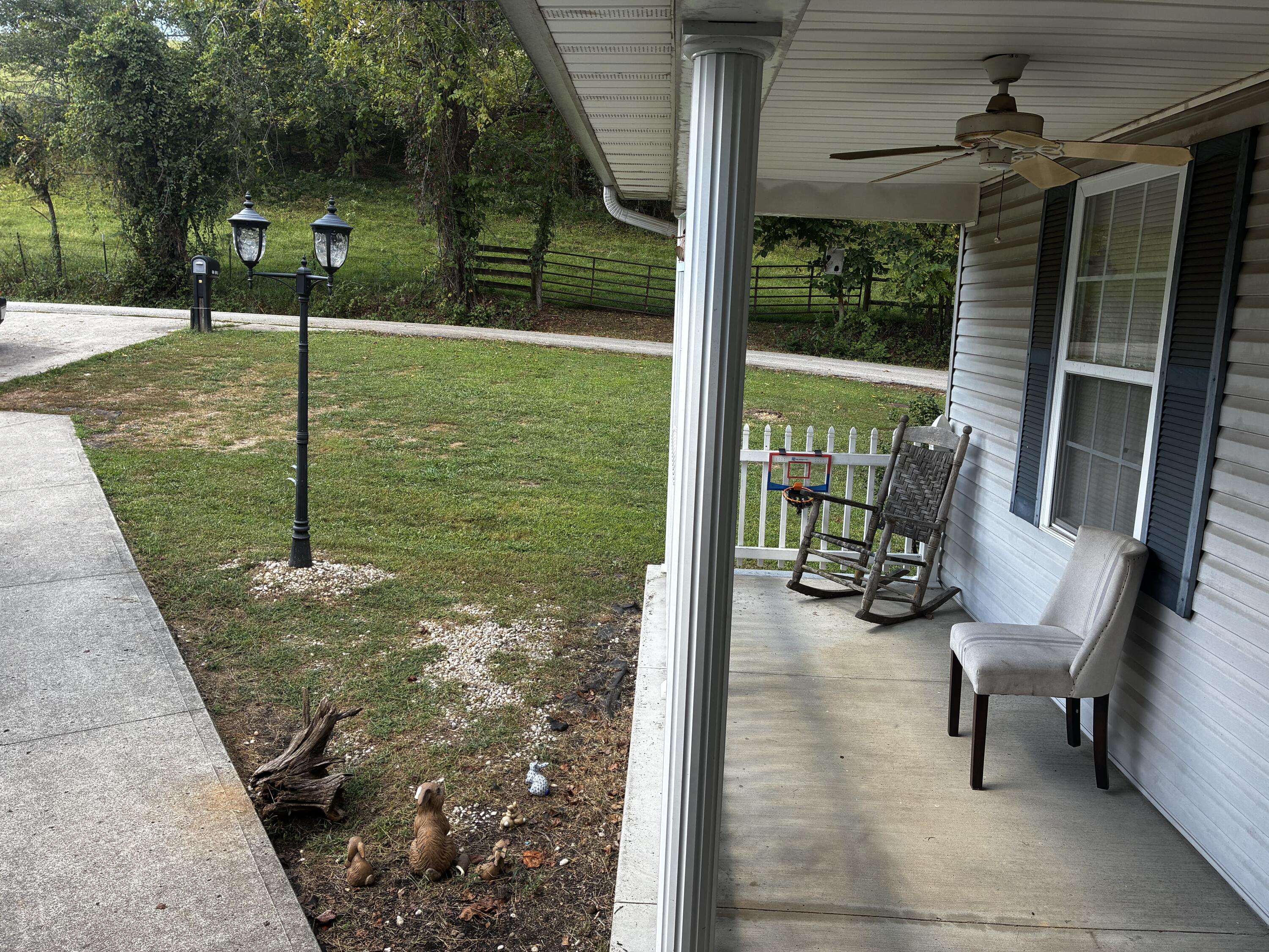 267 Cole Road Property Photo 5