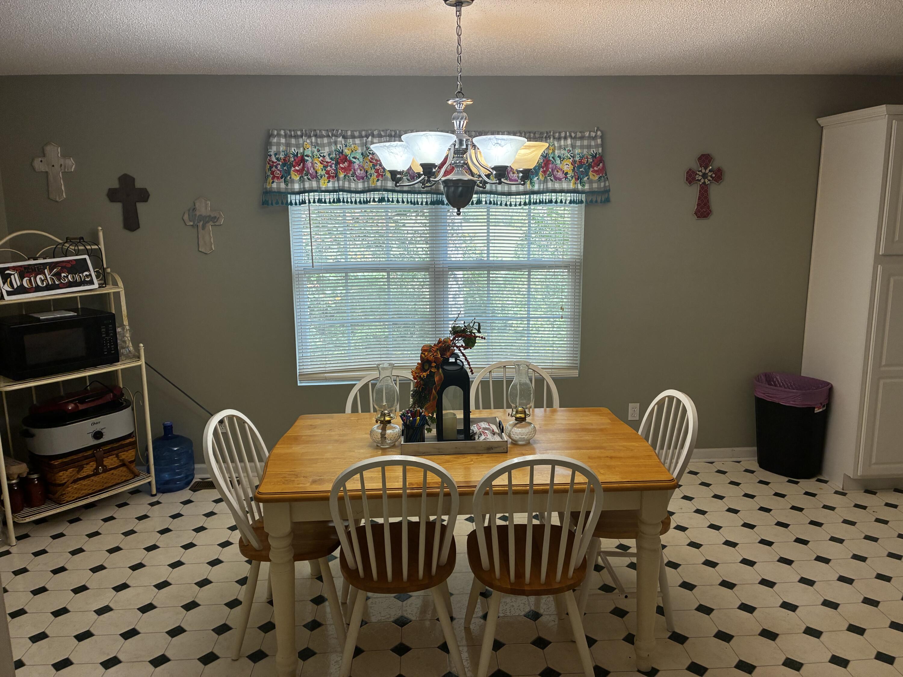 267 Cole Road Property Photo 11