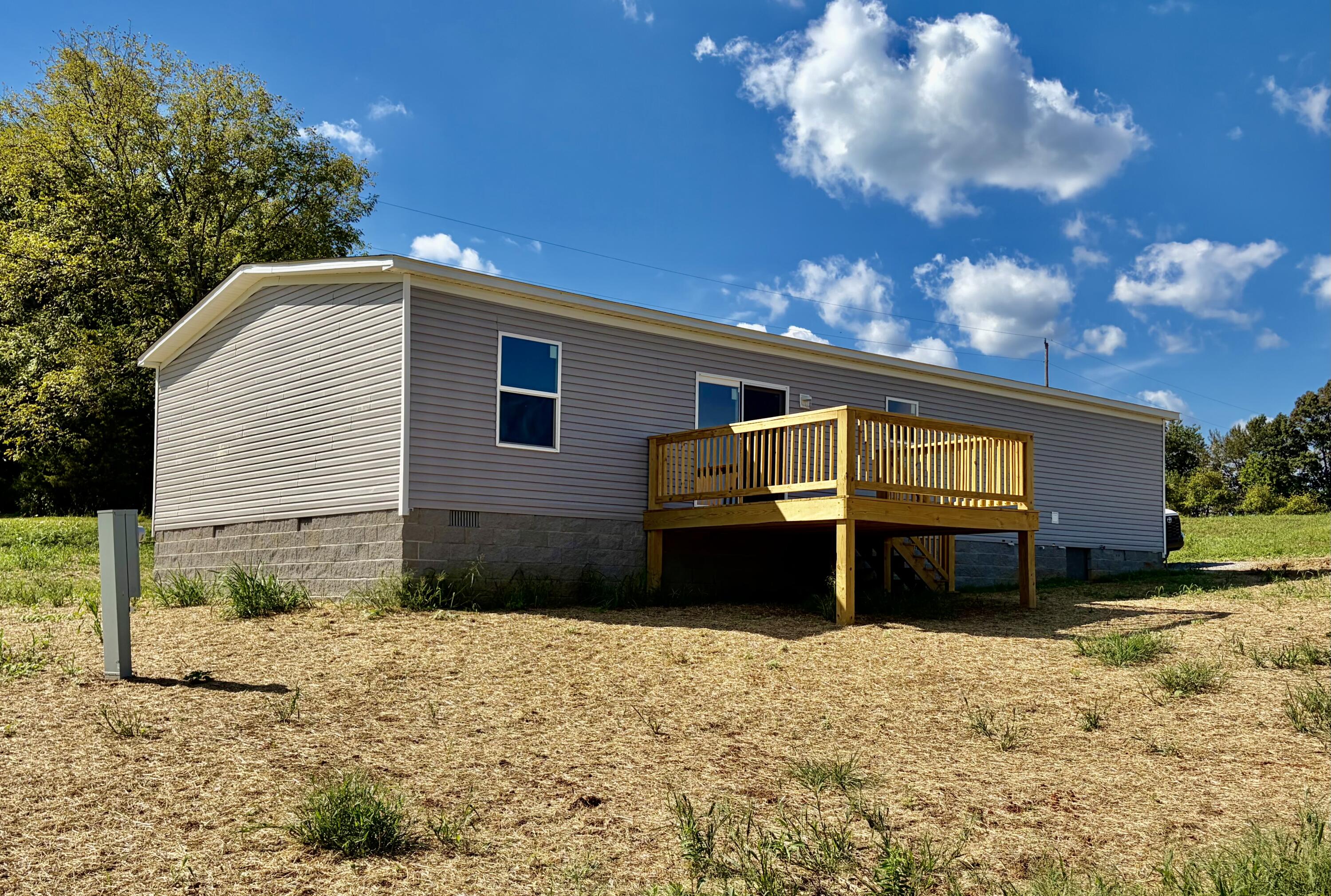 710 Roxy Lane Property Photo 4