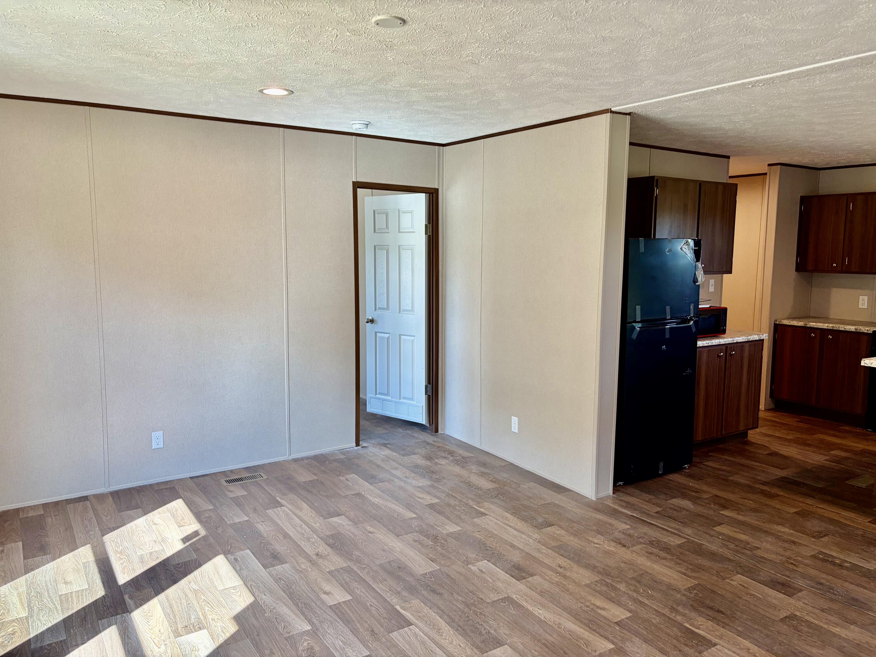 710 Roxy Lane Property Photo 11
