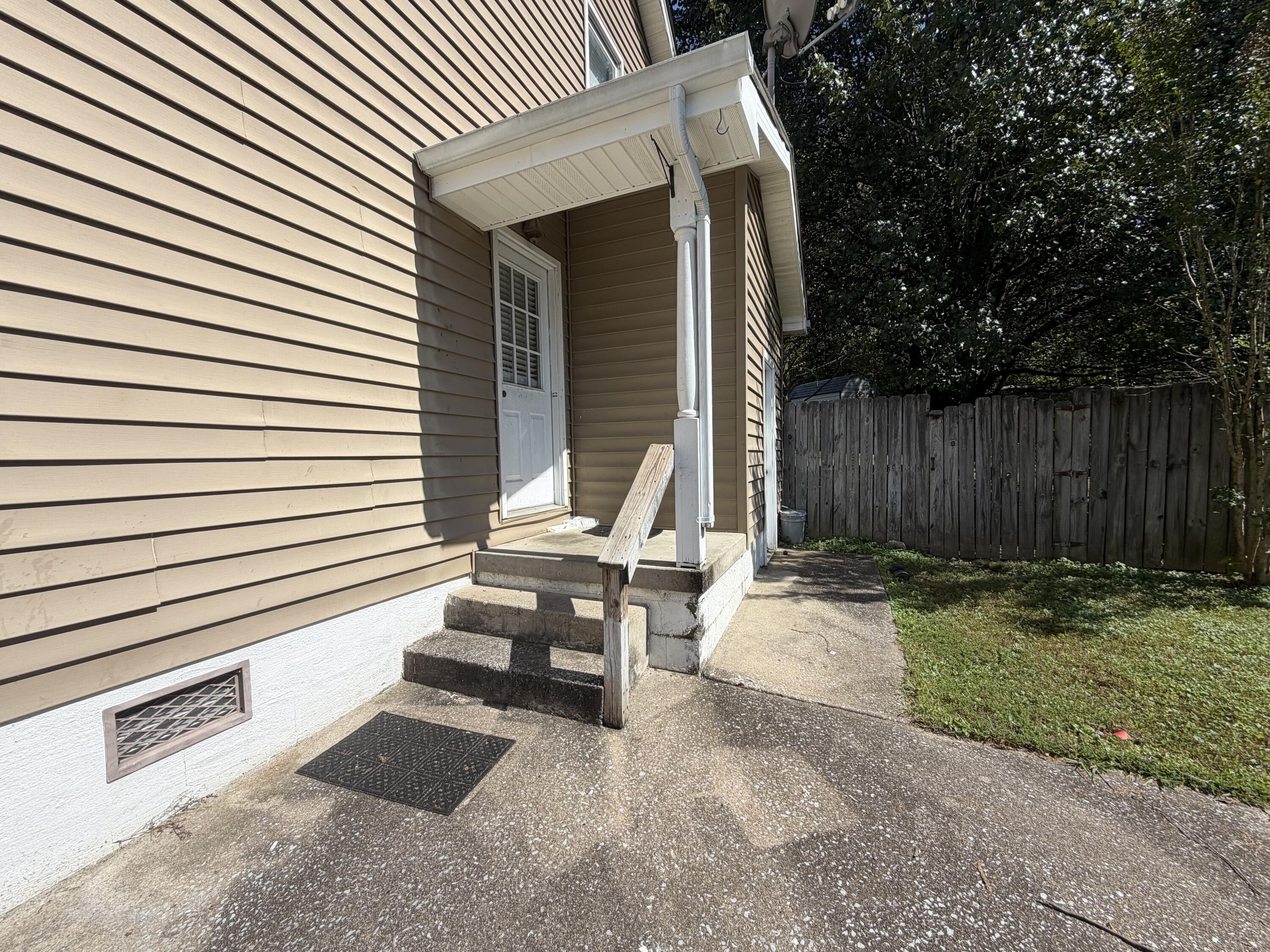 8 Castleford Way Property Photo 5