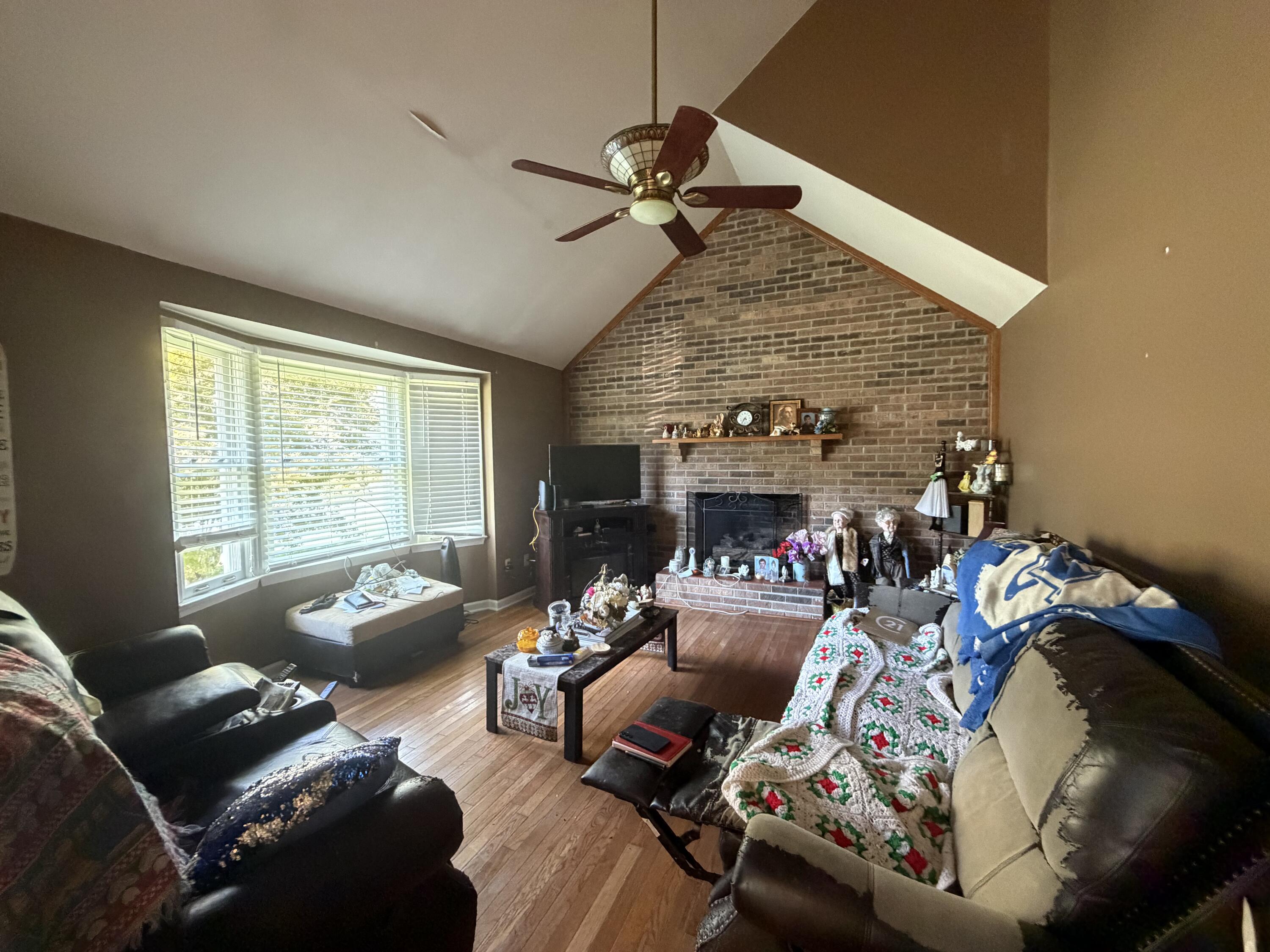 8 Castleford Way Property Photo 13