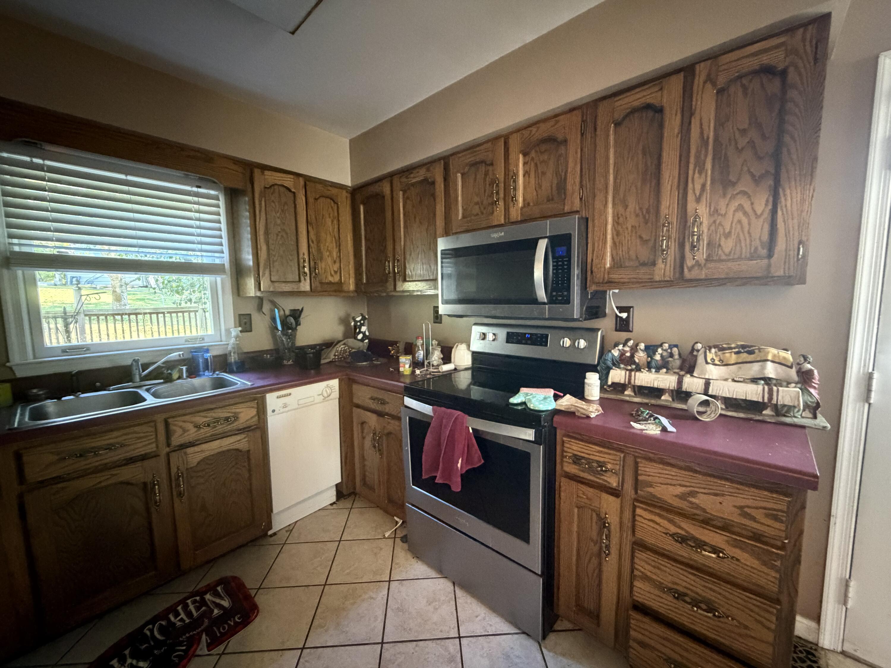 8 Castleford Way Property Photo 19
