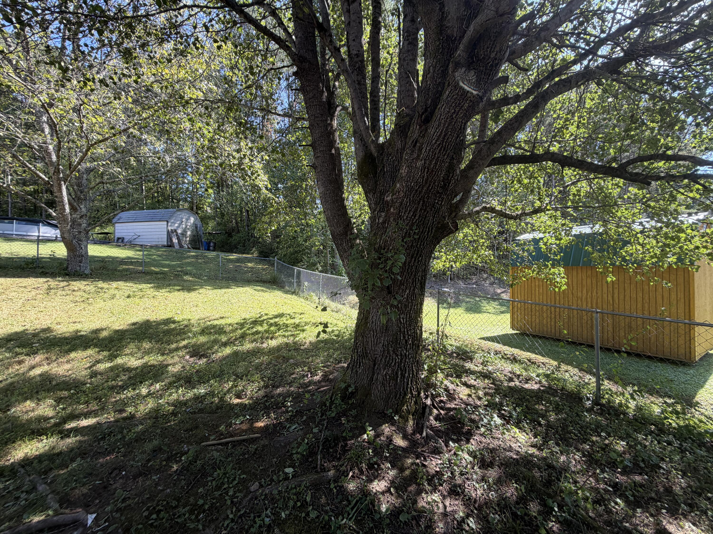 8 Castleford Way Property Photo 33