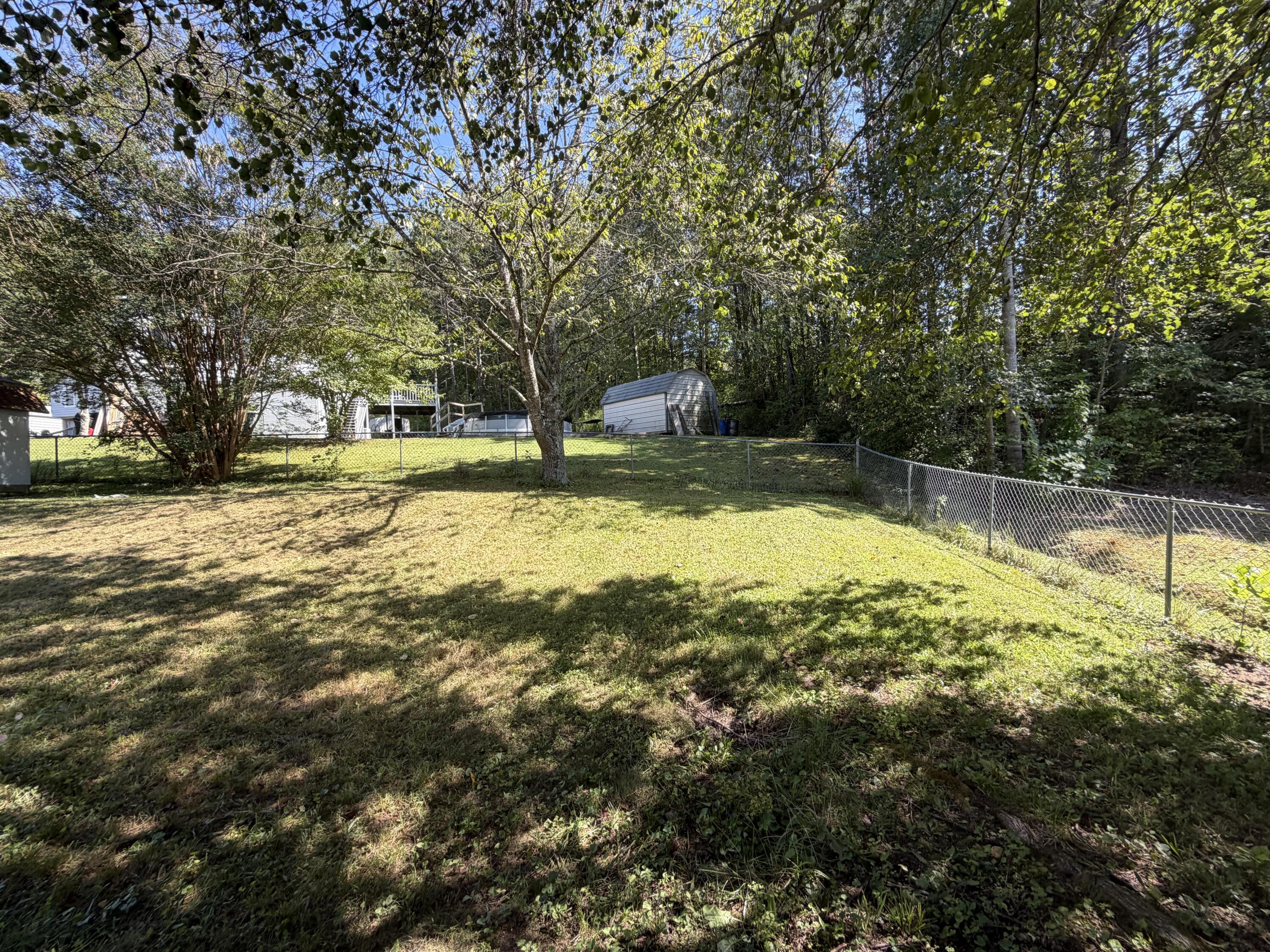 8 Castleford Way Property Photo 34