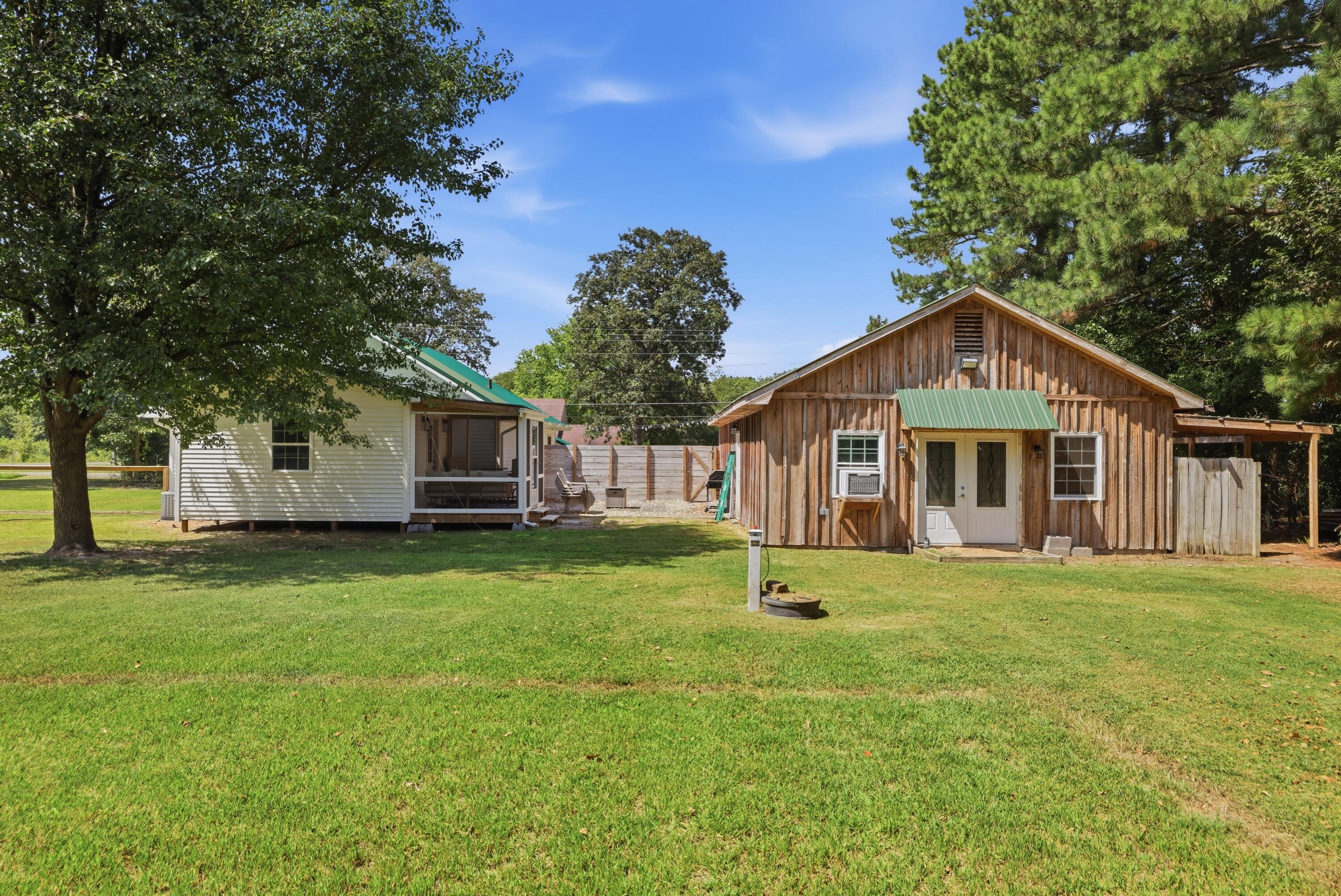 5920 Metropolis Lake Road Property Photo 31