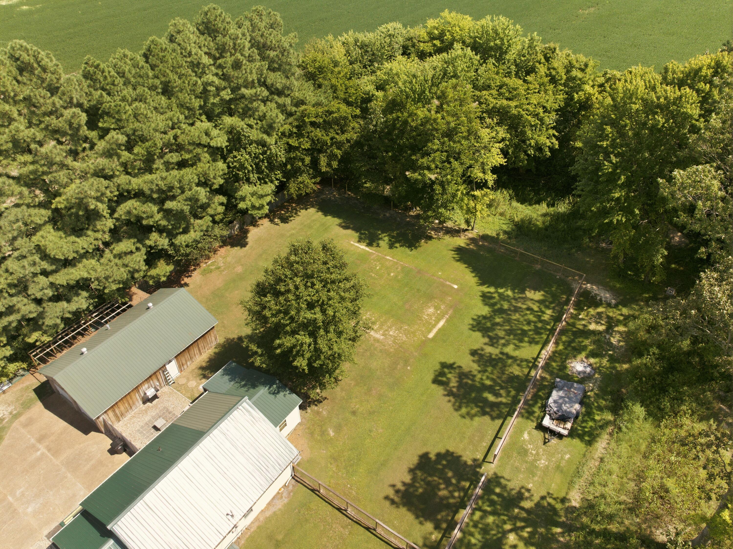 5920 Metropolis Lake Road Property Photo 38
