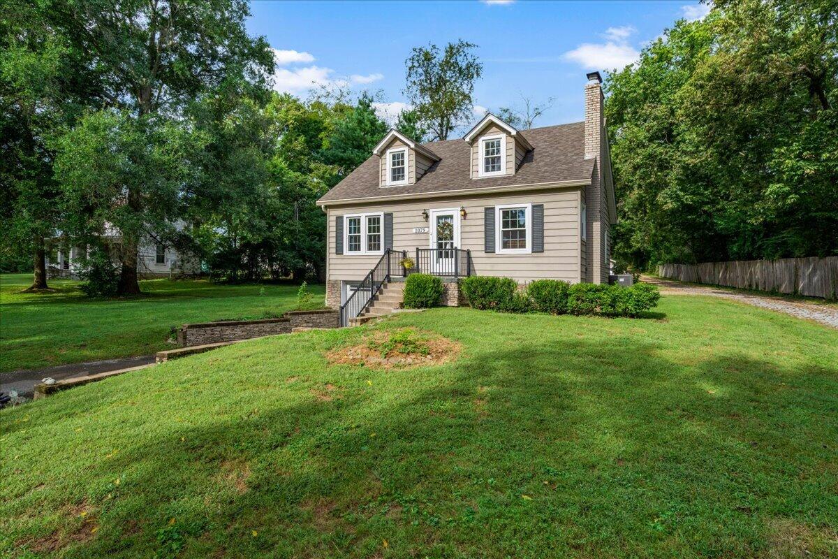 1079 Property Photo 4