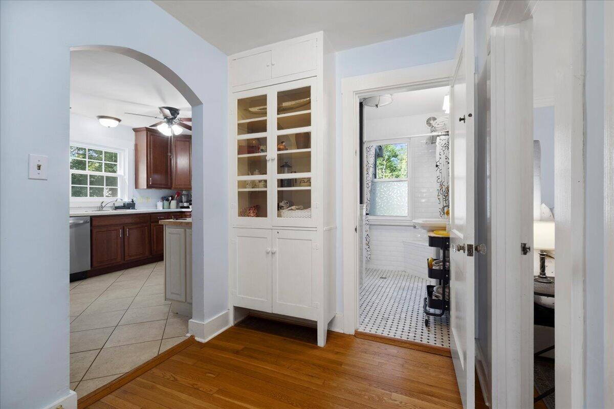 1079 Property Photo 11