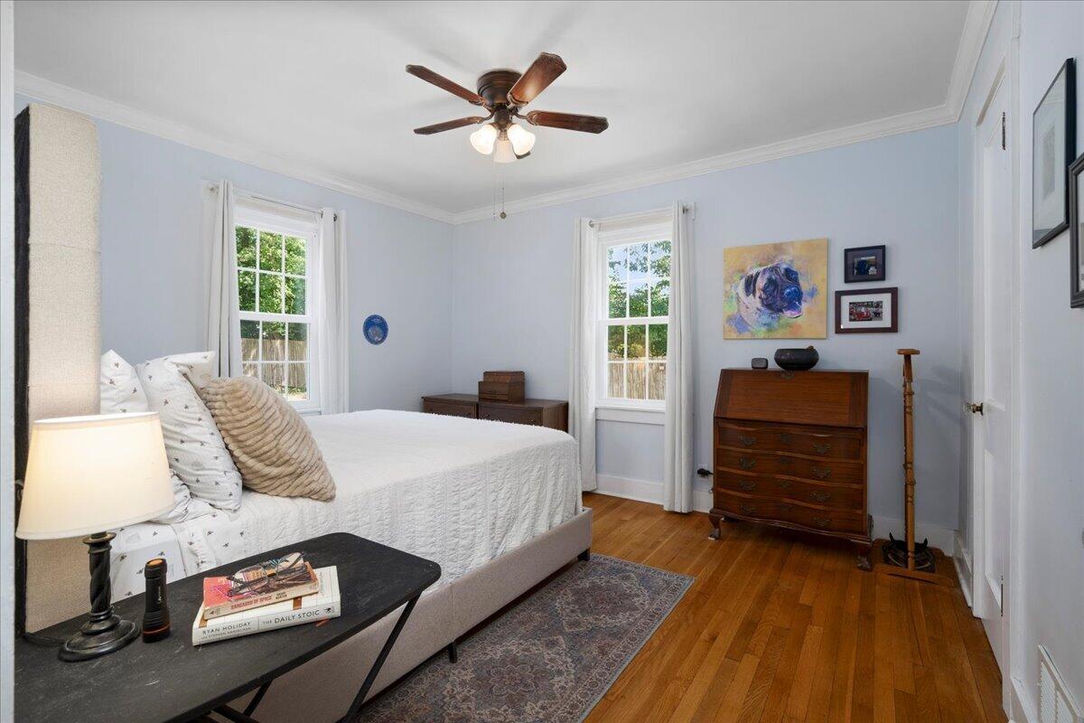 1079 Property Photo 19