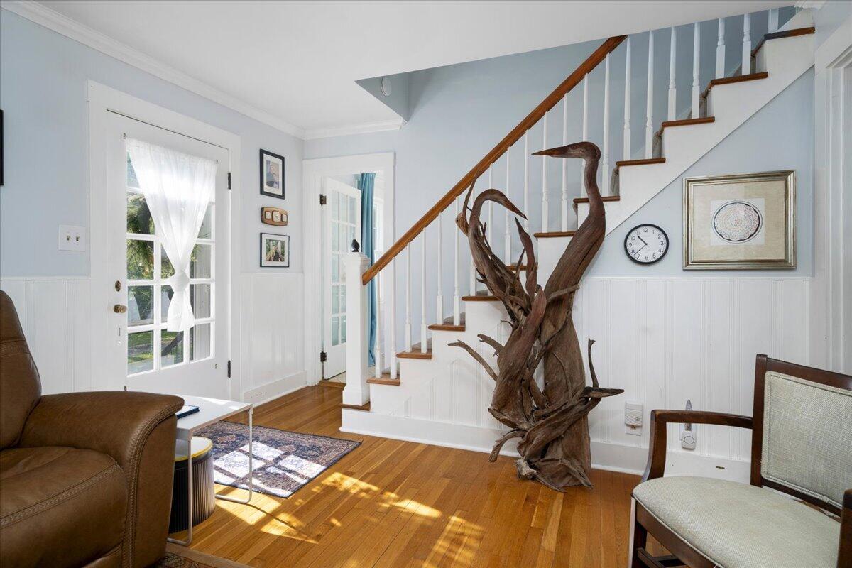 1079 Property Photo 21