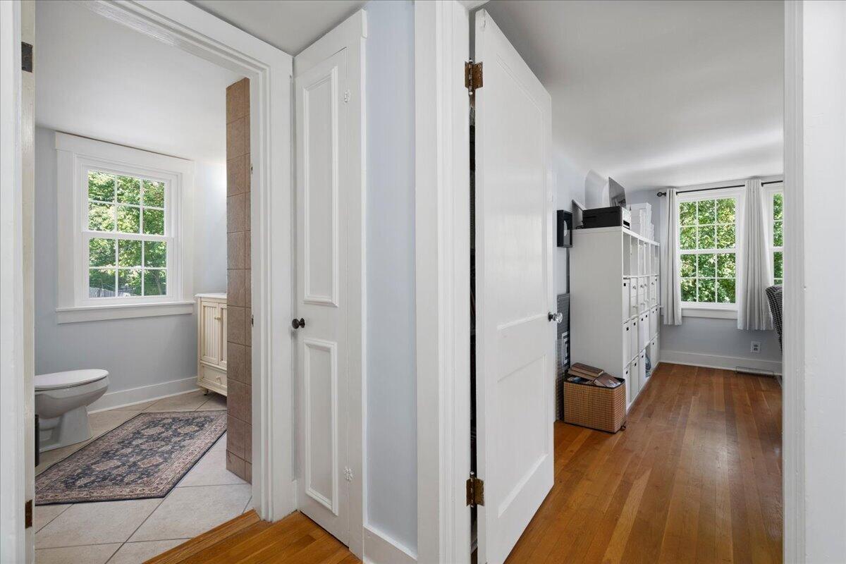 1079 Property Photo 23