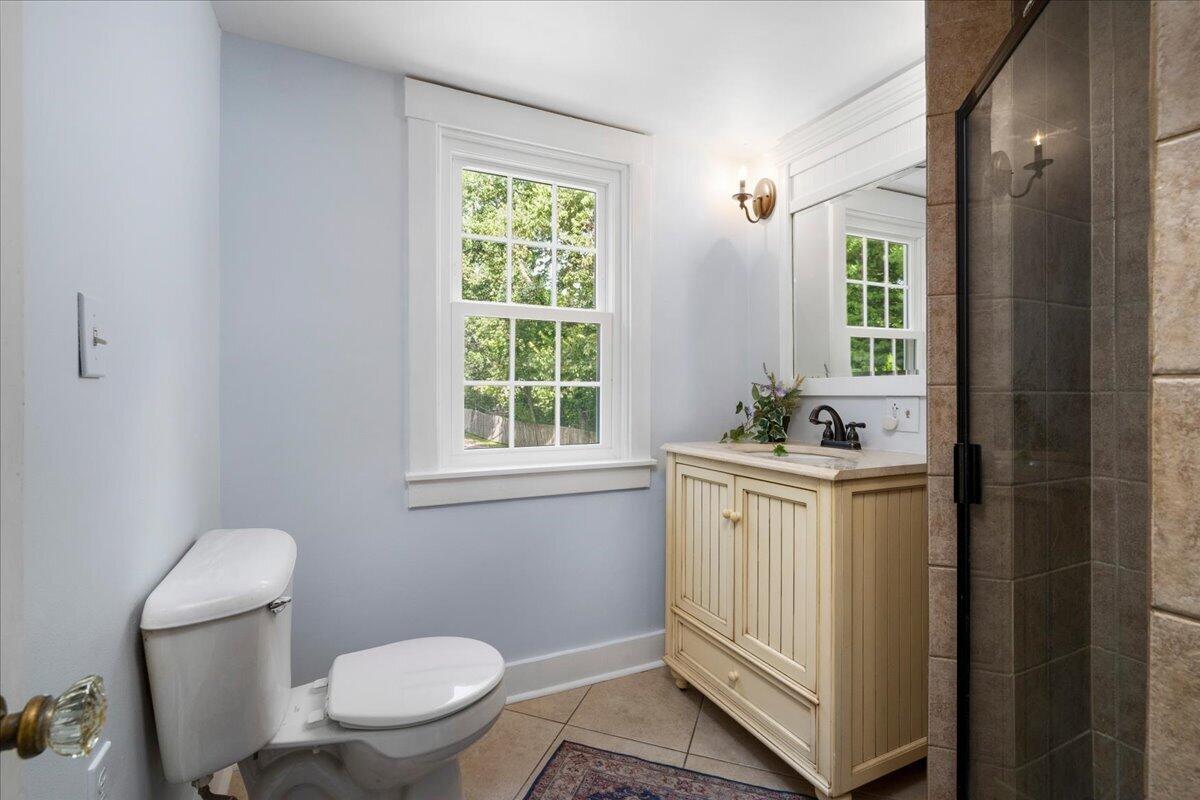 1079 Property Photo 24