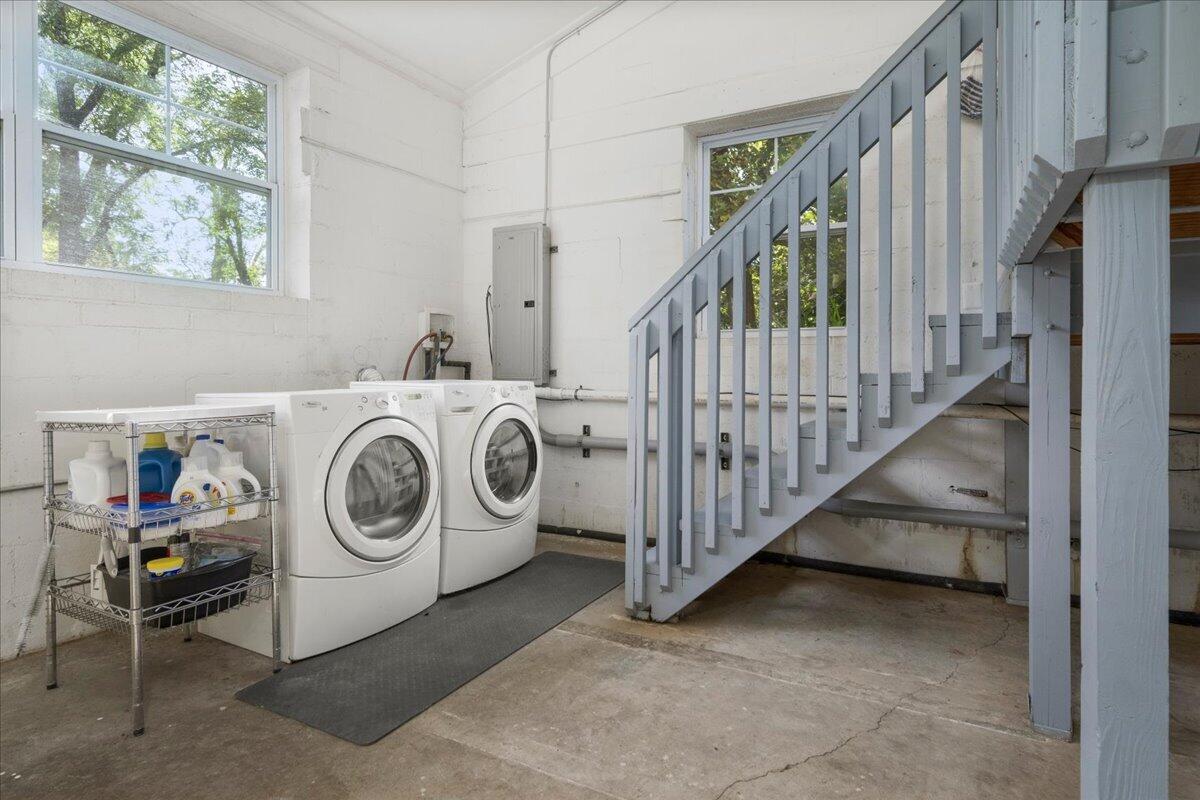 1079 Property Photo 64