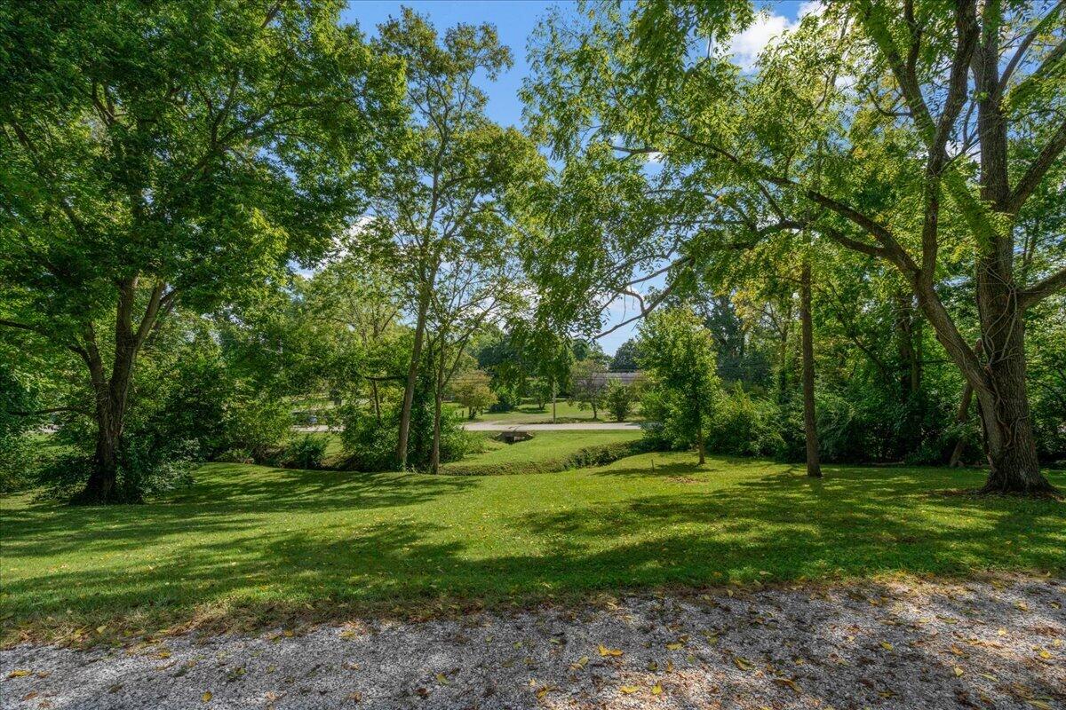 1079 Property Photo 71