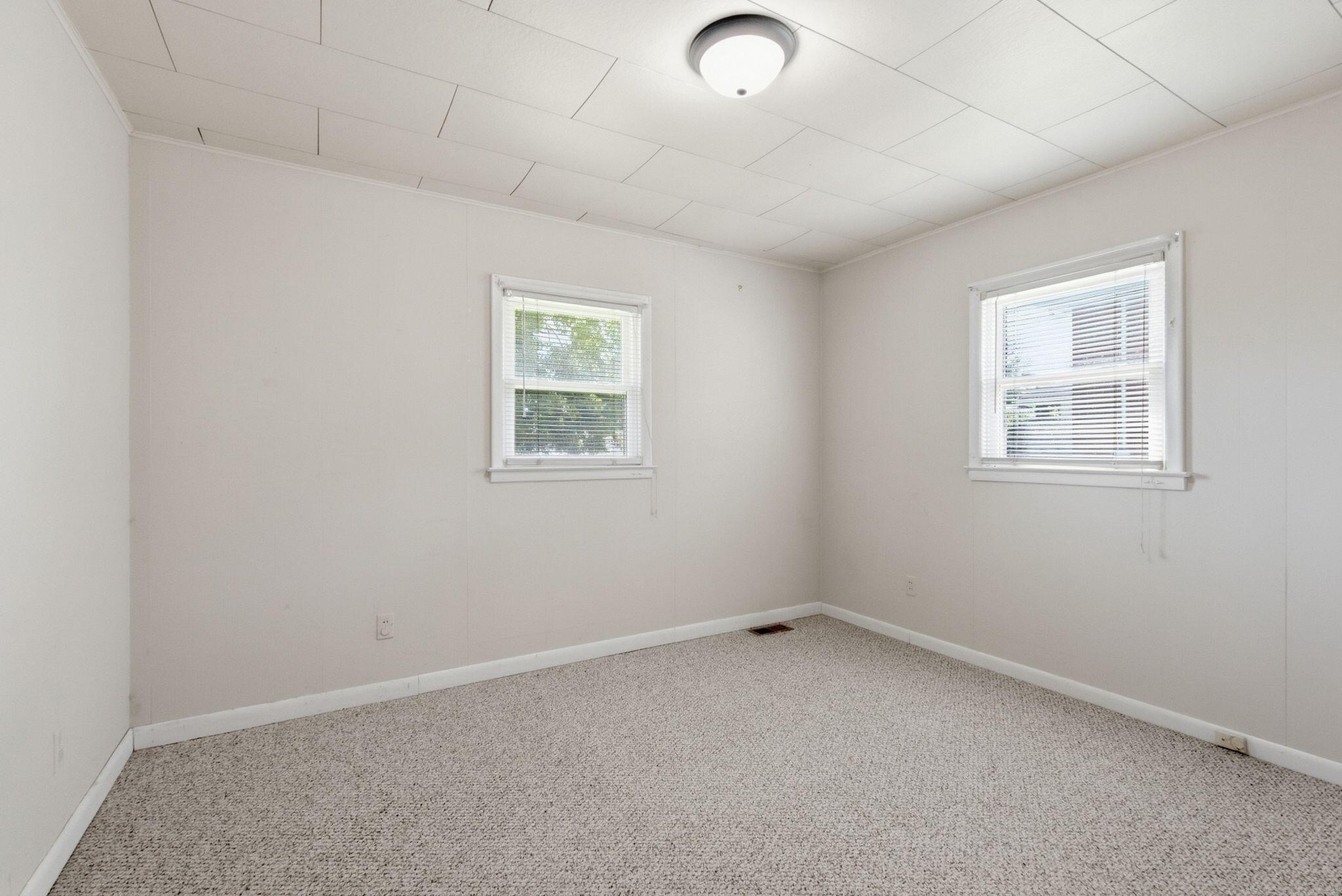 407 Clay Drive Property Photo 18