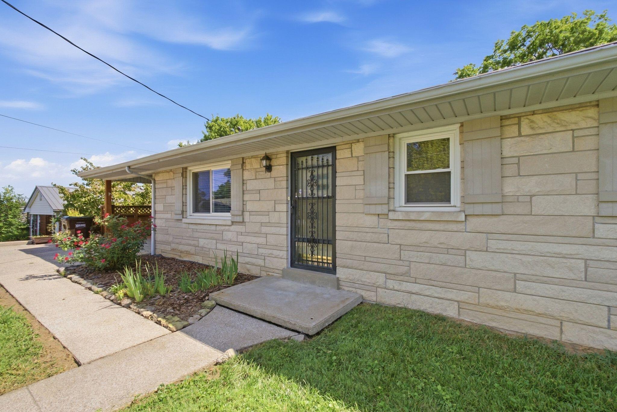 407 Clay Drive Property Photo 33