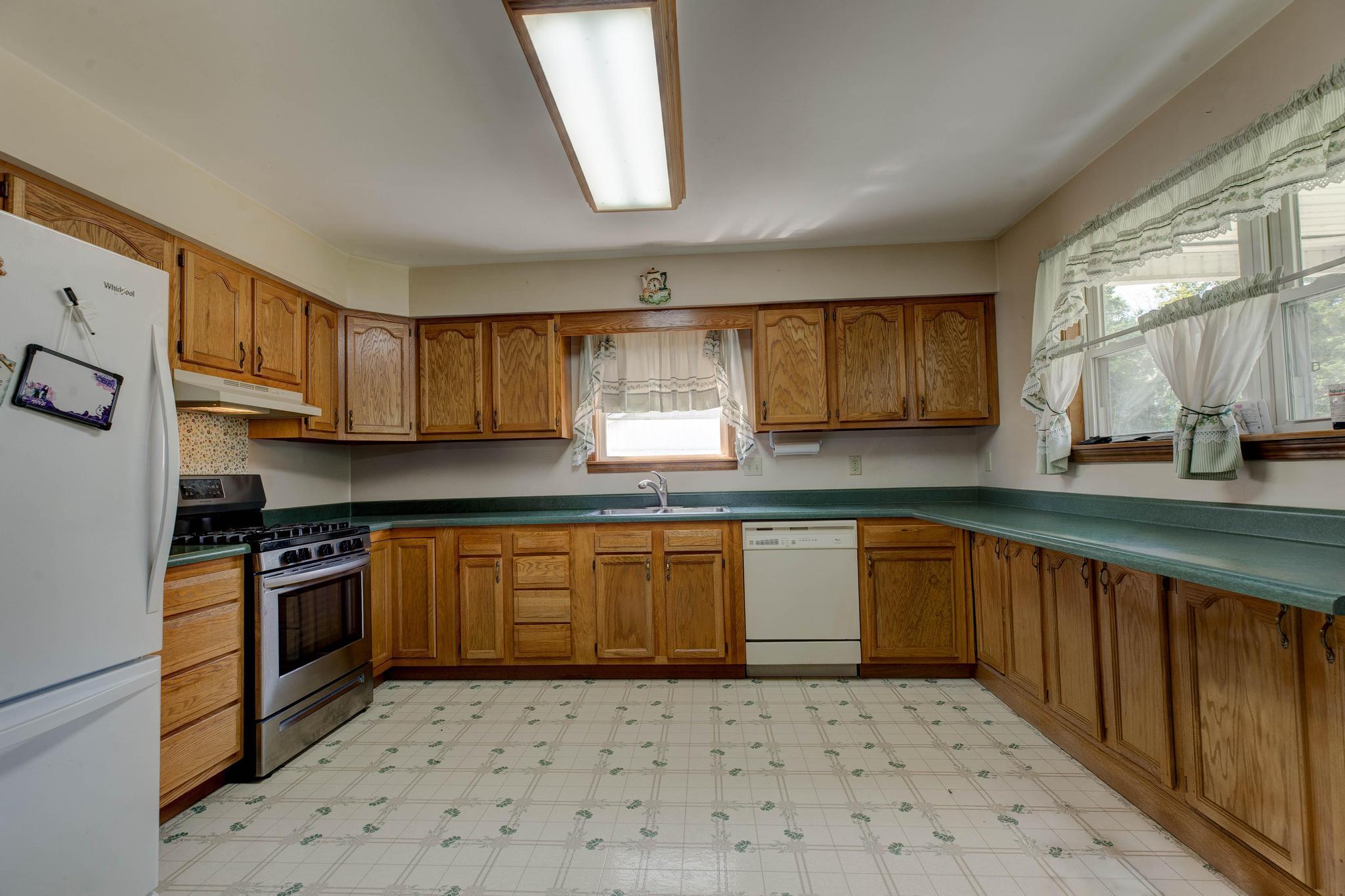 739 Martin Conway Road Property Photo 17
