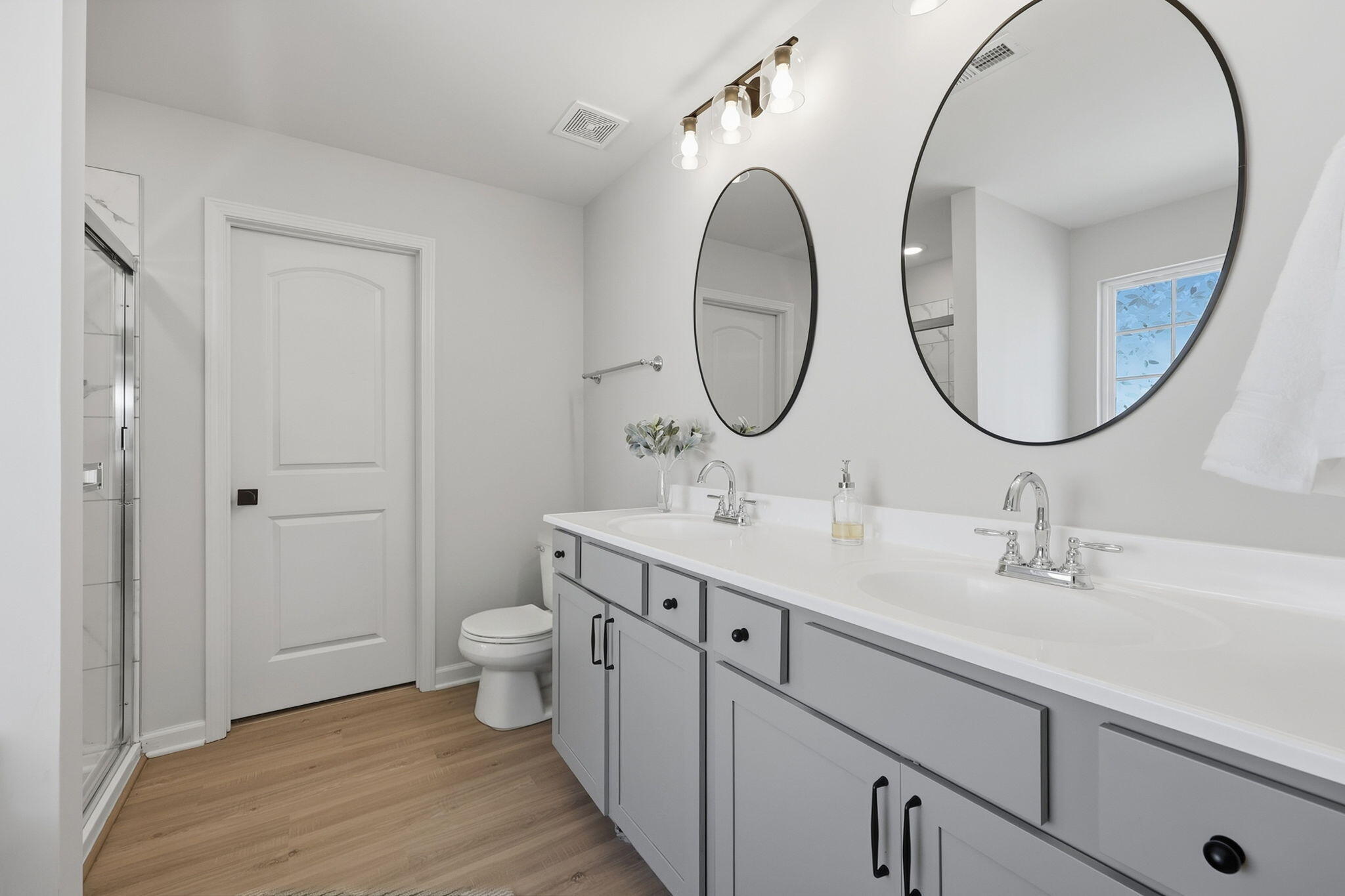 1521 Hayfield Flat Property Photo 16
