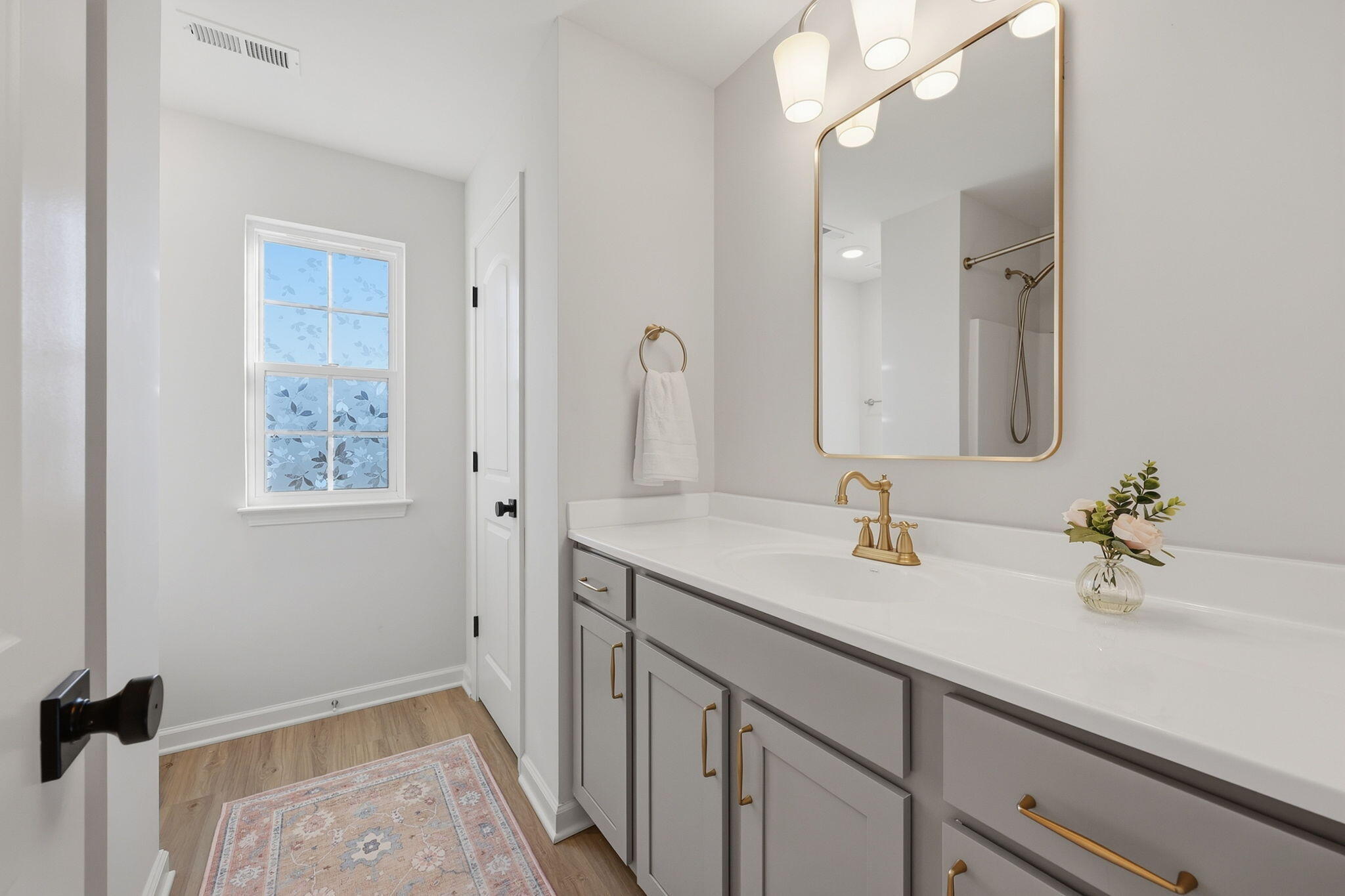 1521 Hayfield Flat Property Photo 22