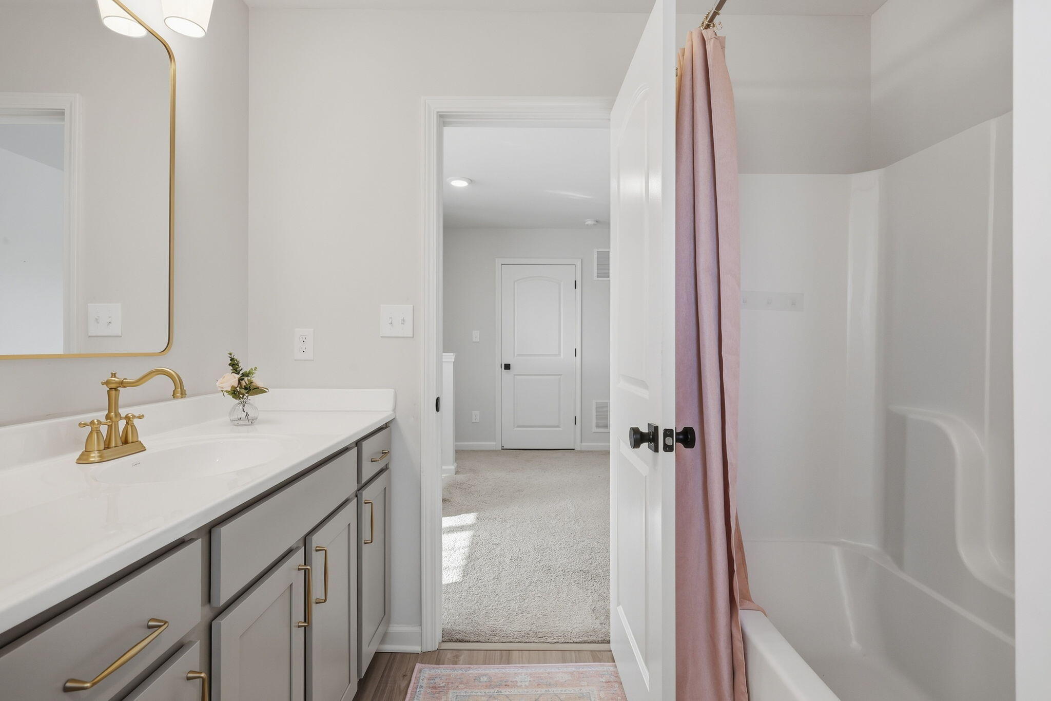 1521 Hayfield Flat Property Photo 23