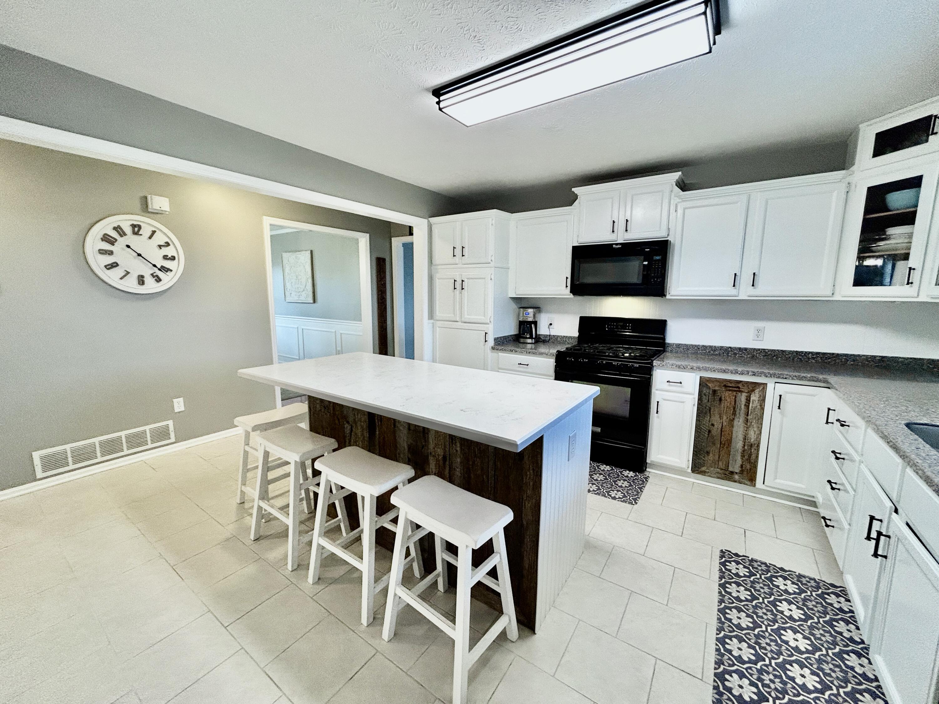 4011 Madira Drive Property Photo 20