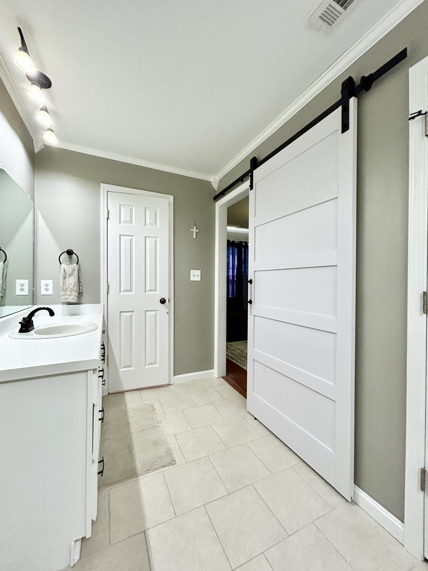 4011 Madira Drive Property Photo 44