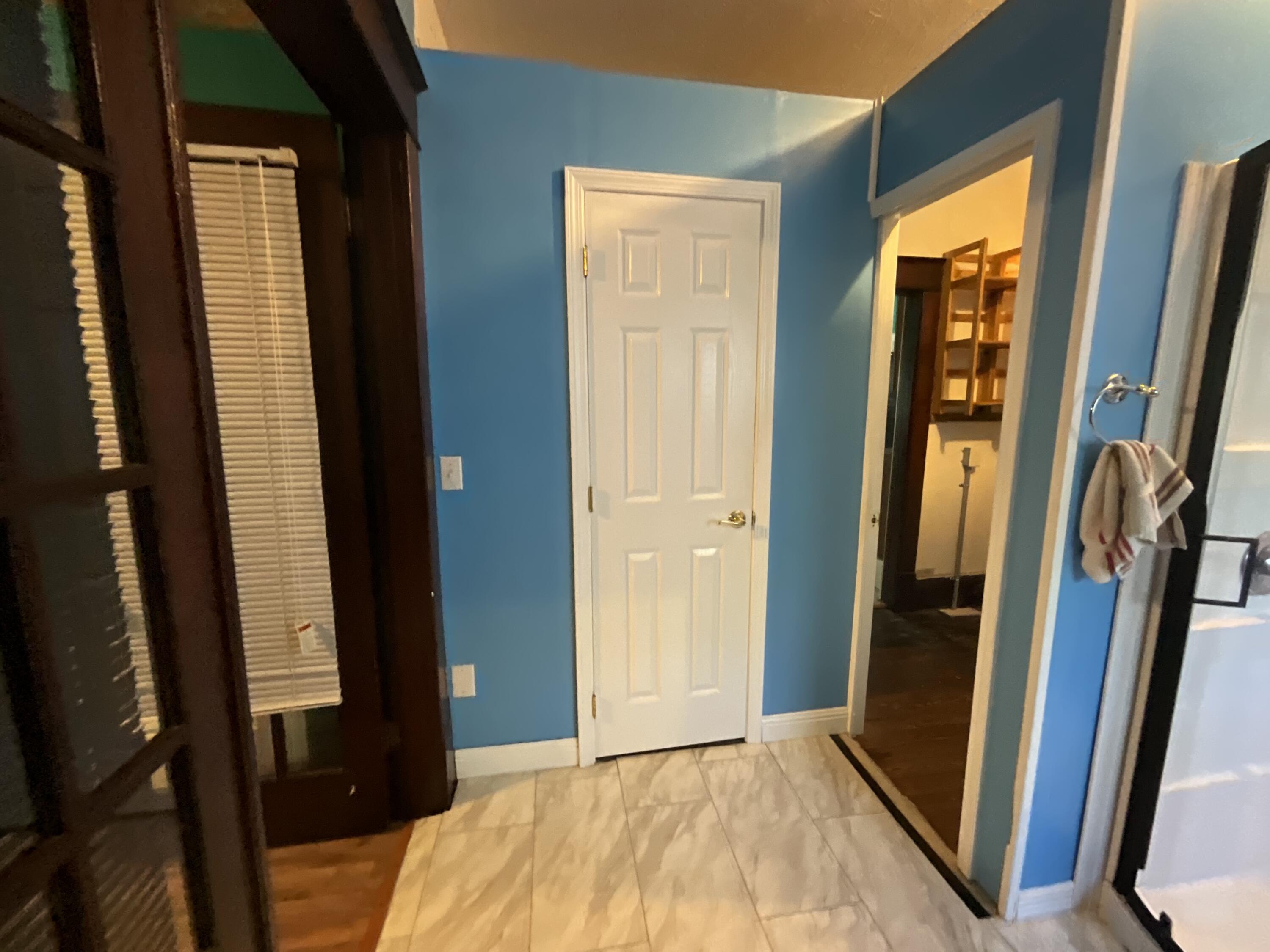 152 S Central Avenue Property Photo 12