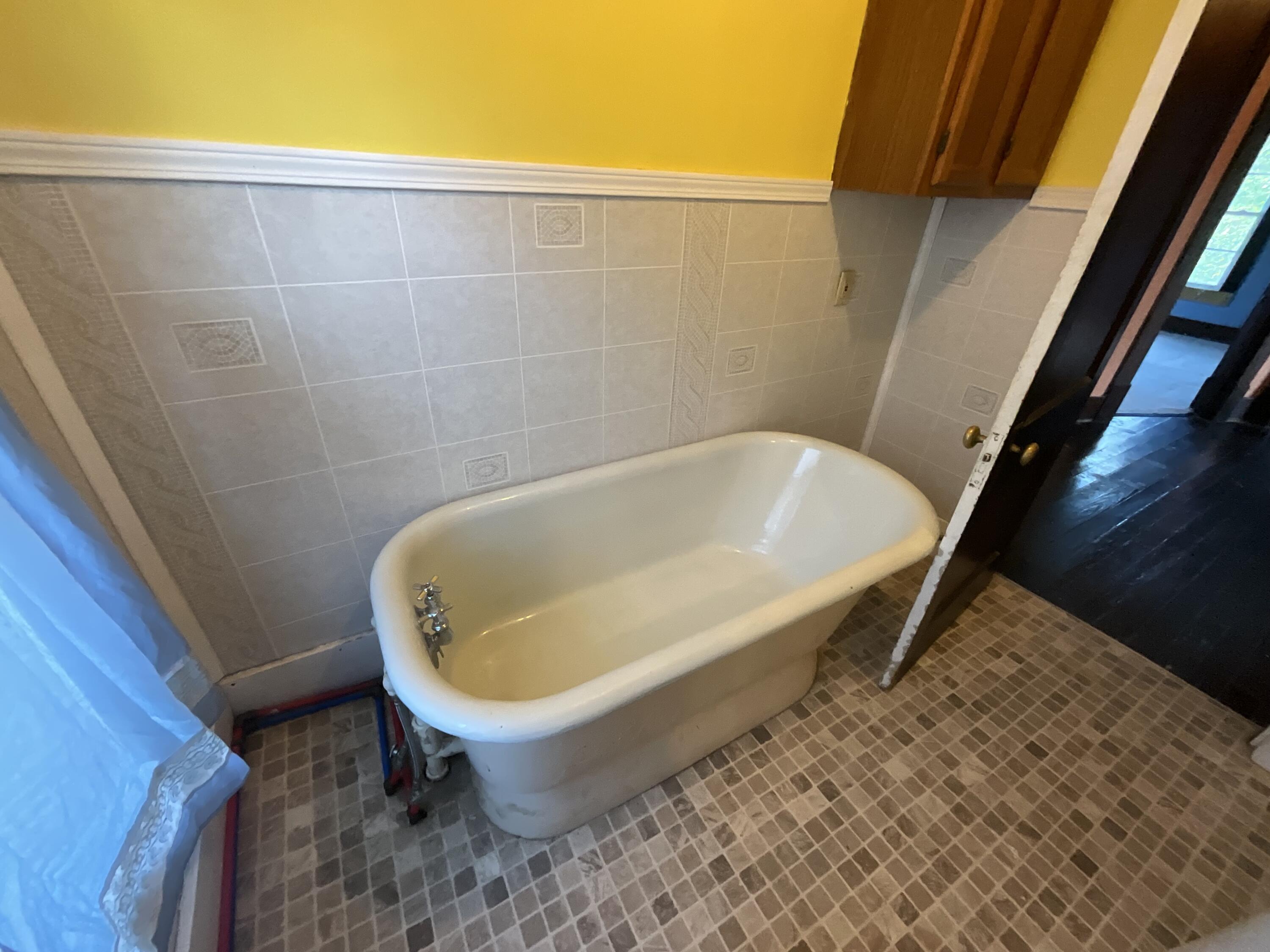152 S Central Avenue Property Photo 40