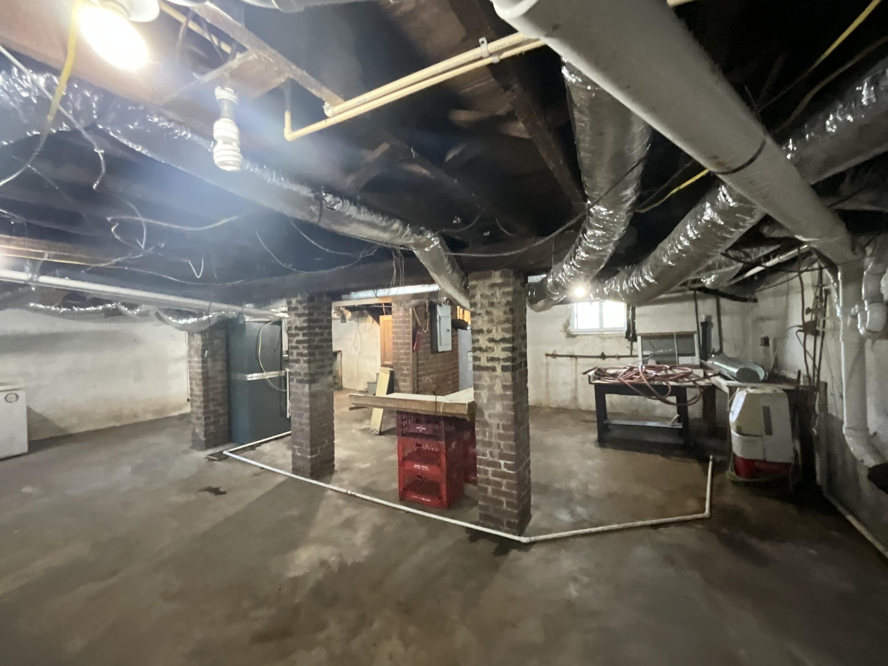 152 S Central Avenue Property Photo 46