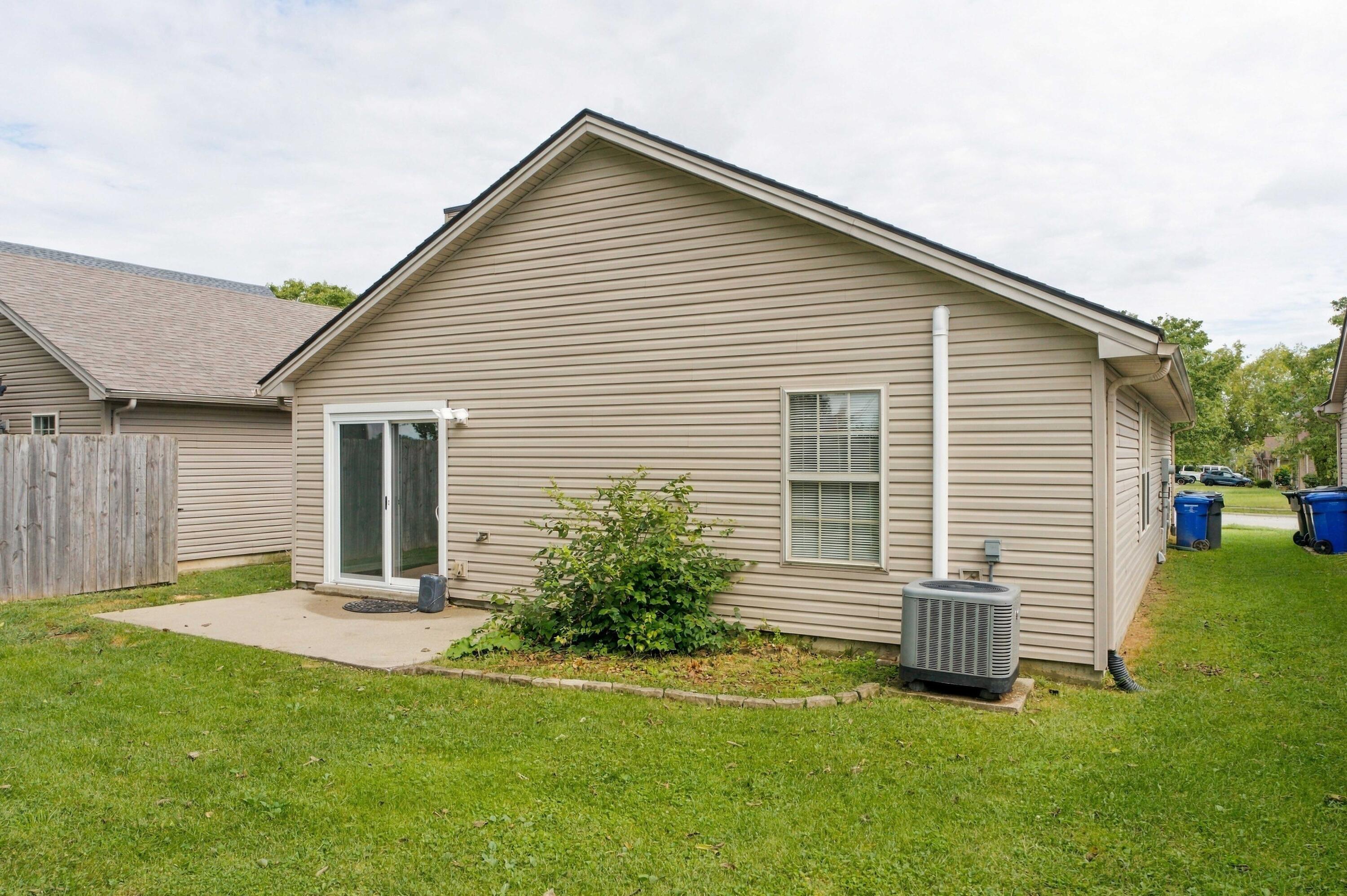 996 Winding Oak Trail Property Photo 27