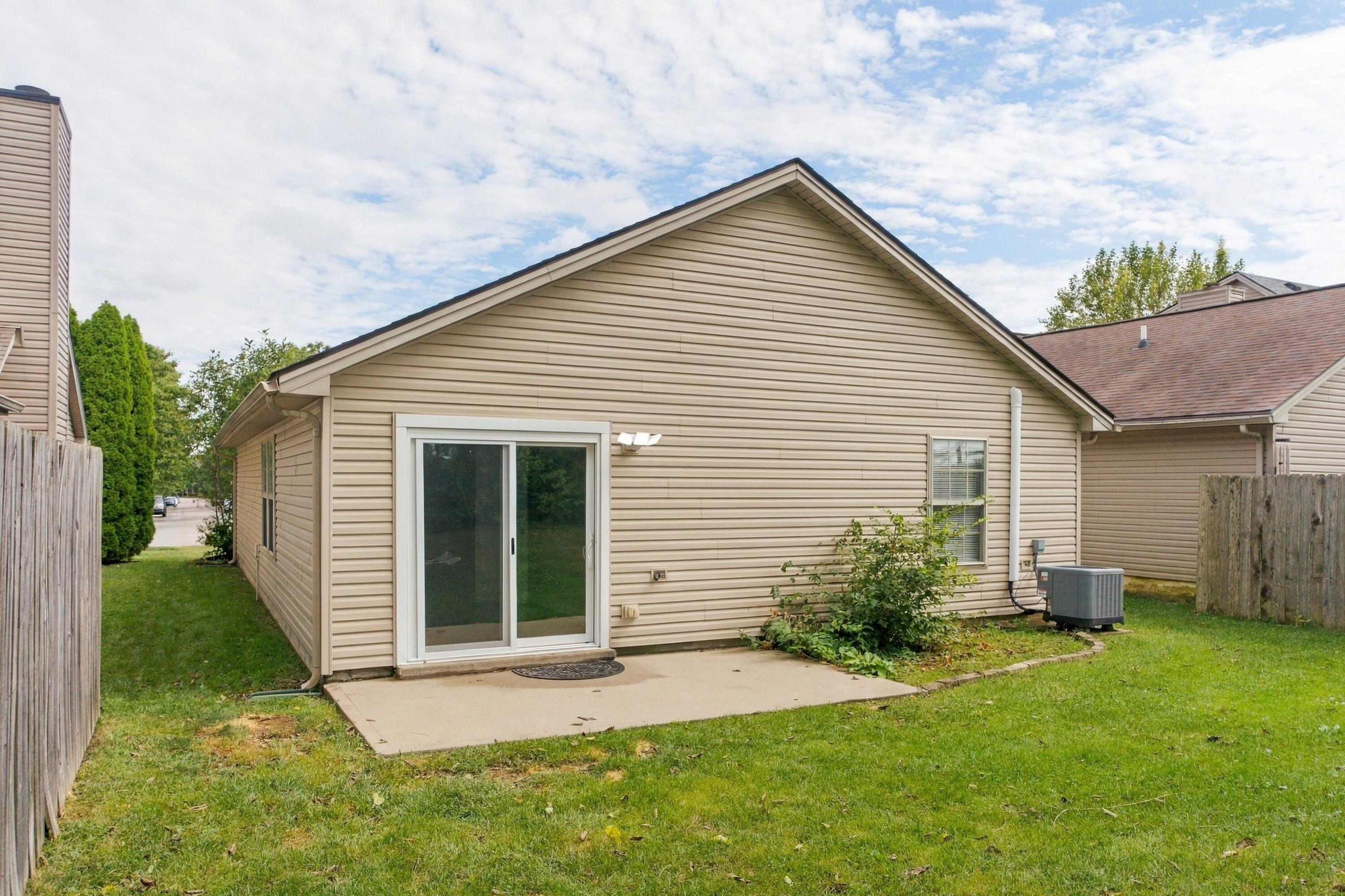 996 Winding Oak Trail Property Photo 28
