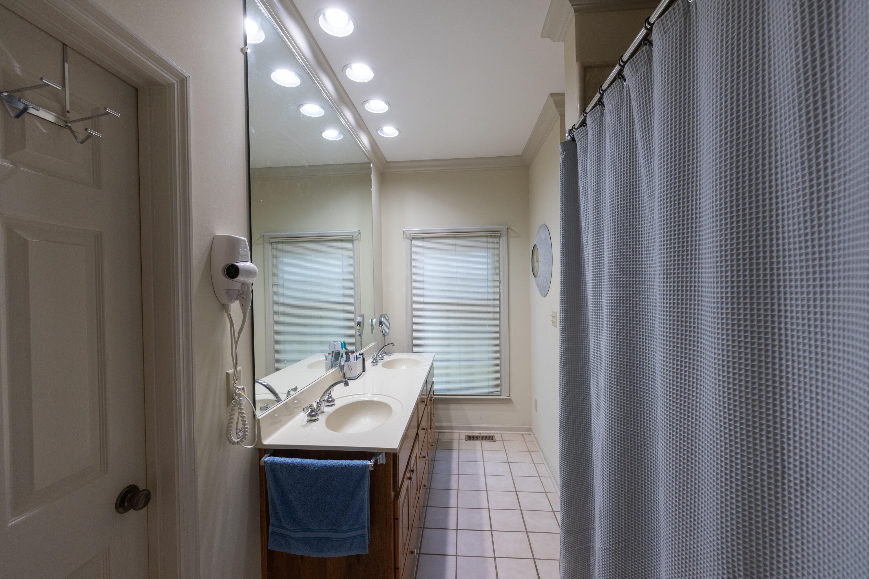 6100 Winchester Road Property Photo 63